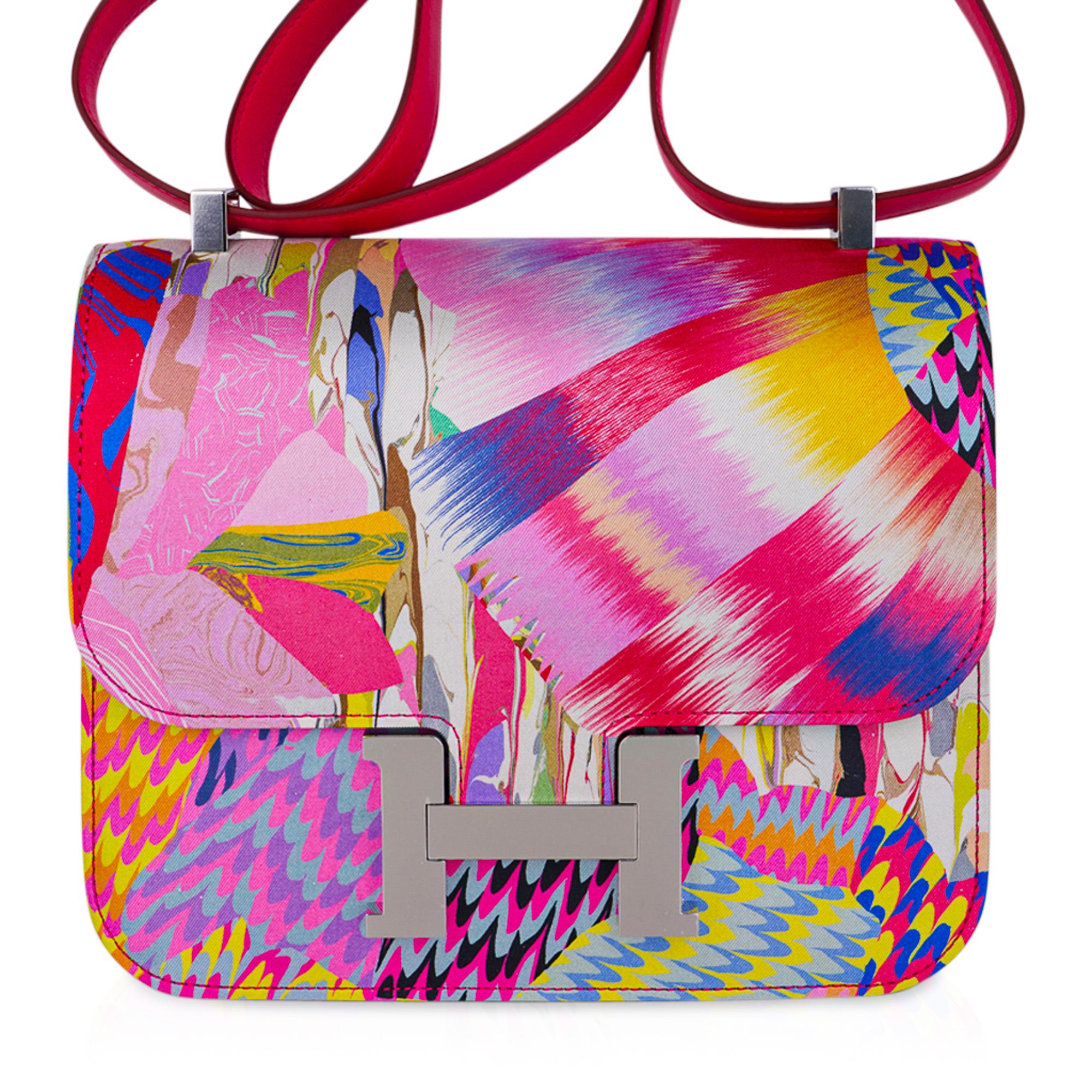 Mightychic offers a guaranteed authentic limited edition Hermes Constance 24 spectacular Marble Silk bag.
Accentuated with Rose Extreme Swift leather.
This rare technique creates exquisite colours in this intricate design.
A Japanese silk marbling