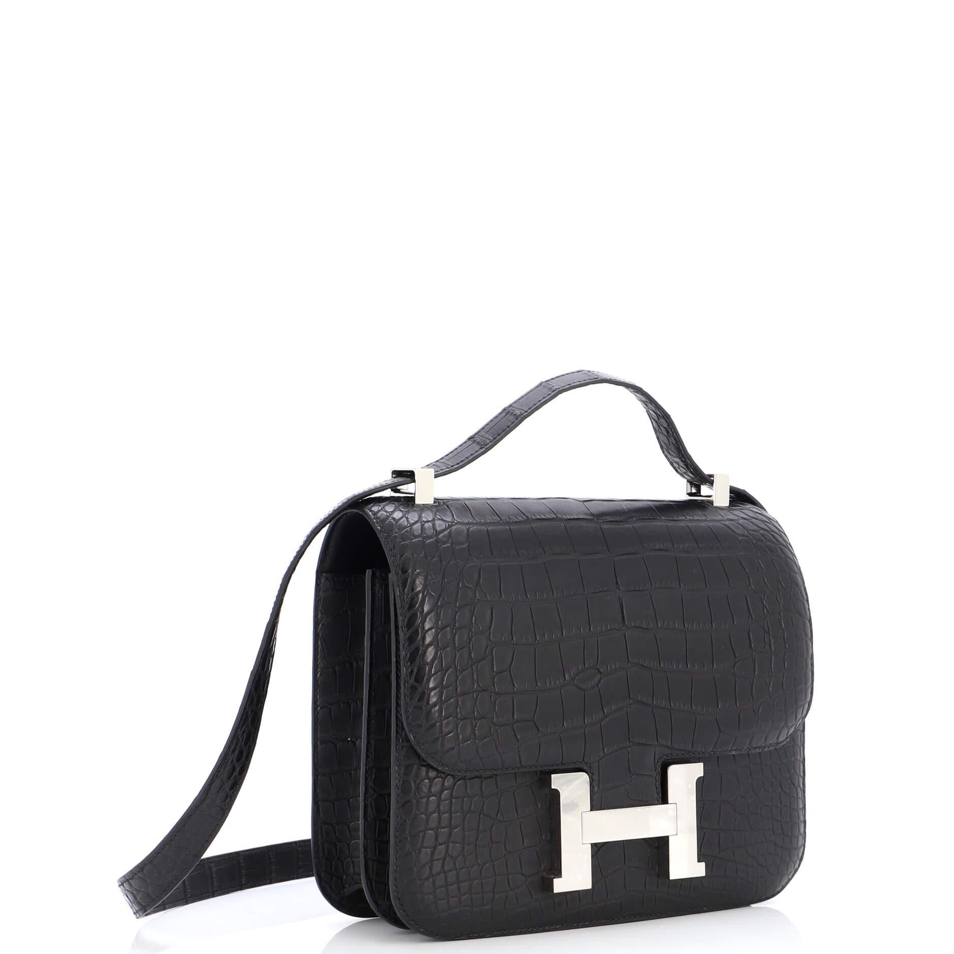 Hermes Constance Bag Matte Alligator 24 In Good Condition In NY, NY