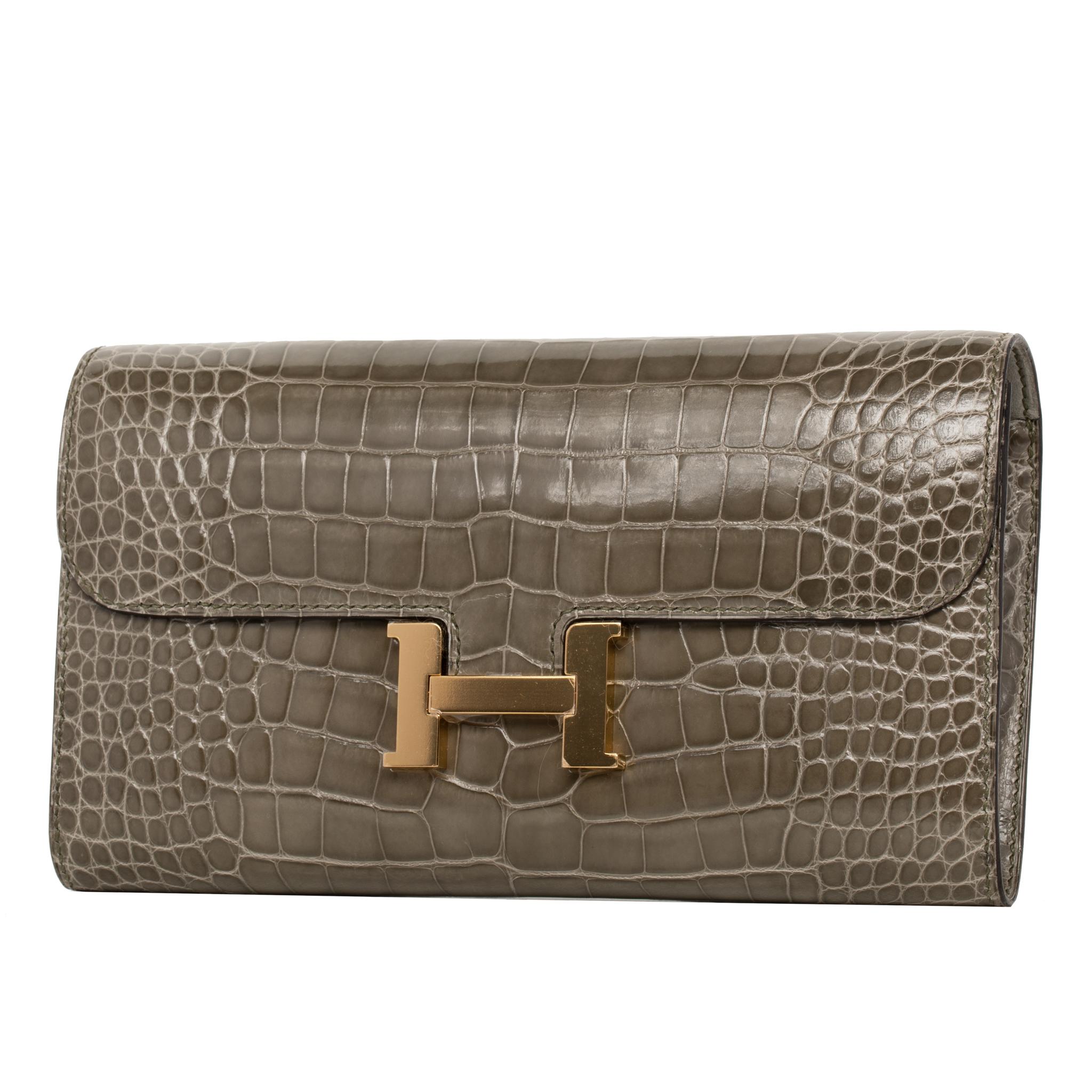 Hermès Constance Portafoglio lungo Gris Tourterelle Alligatore lucido Hardware oro In condizioni Nuovo a Sydney, New South Wales
