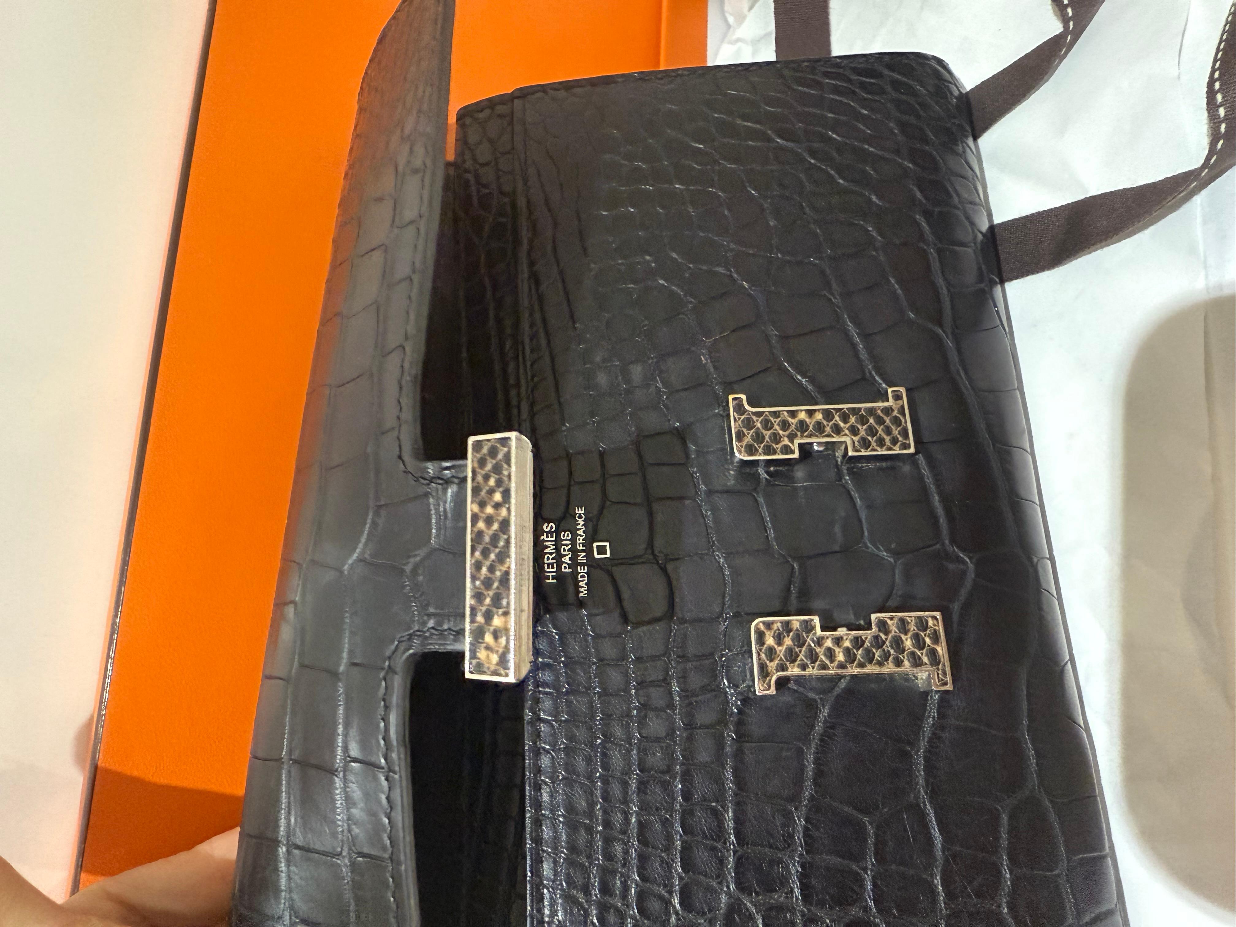 Noir Hermes Constance long Wallet in Matte Alligator Black and Lizard Ombre