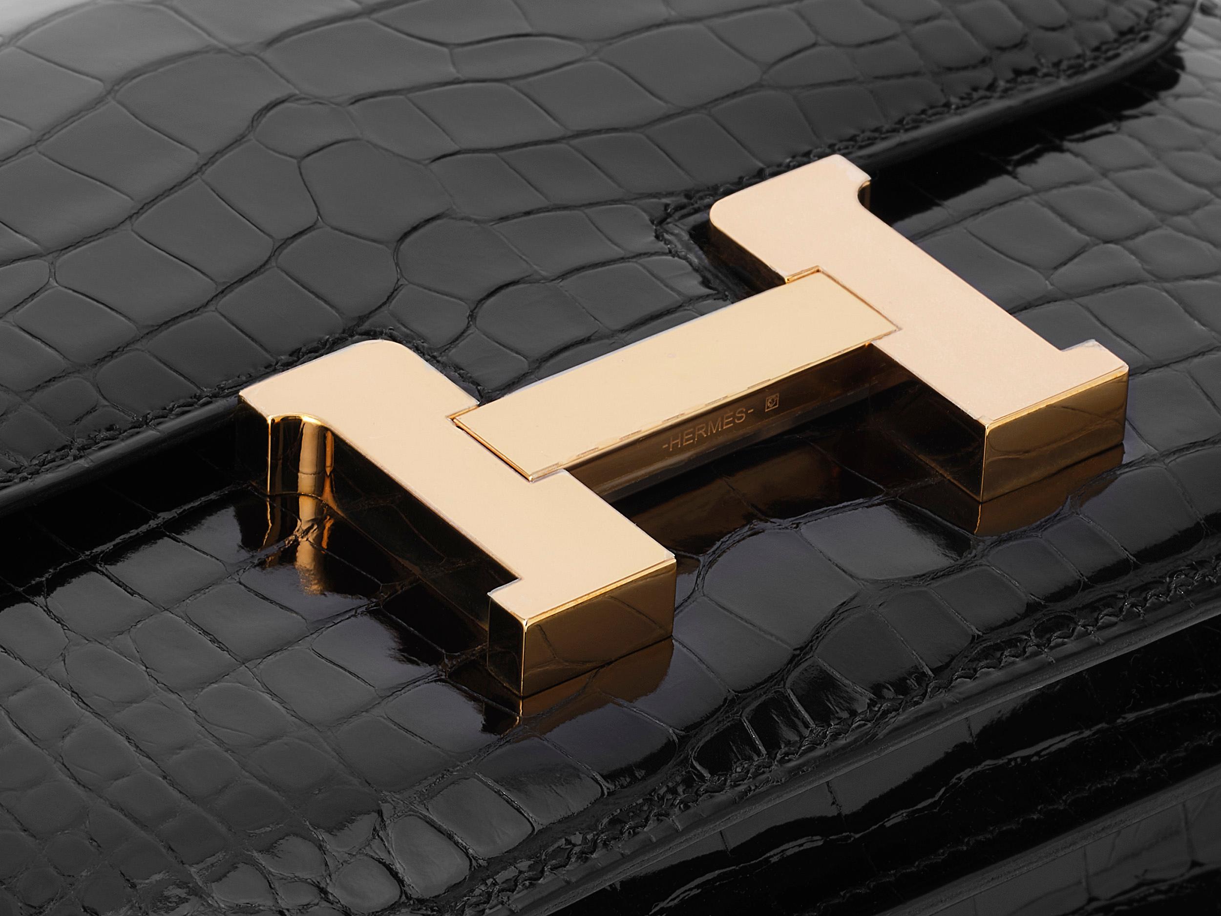 Hermès Constance Mini 18 Noir/Black Alligator Mississippi Roségold Hardware In condizioni Nuovo in vendita a Berlin, DE