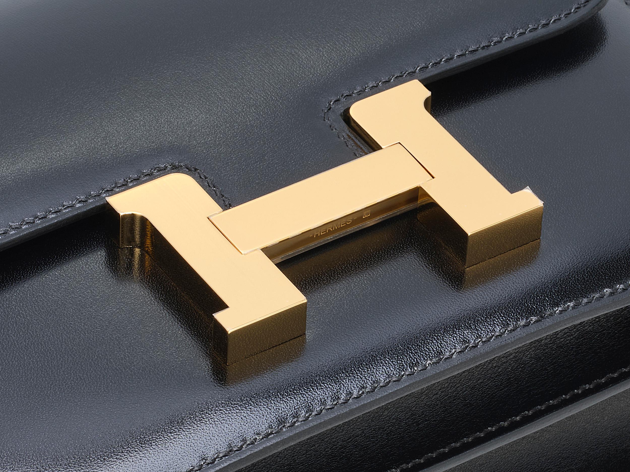 Hermès Constance Mini 18 Noir/Nero Box Calf Hardware Oro in vendita 2