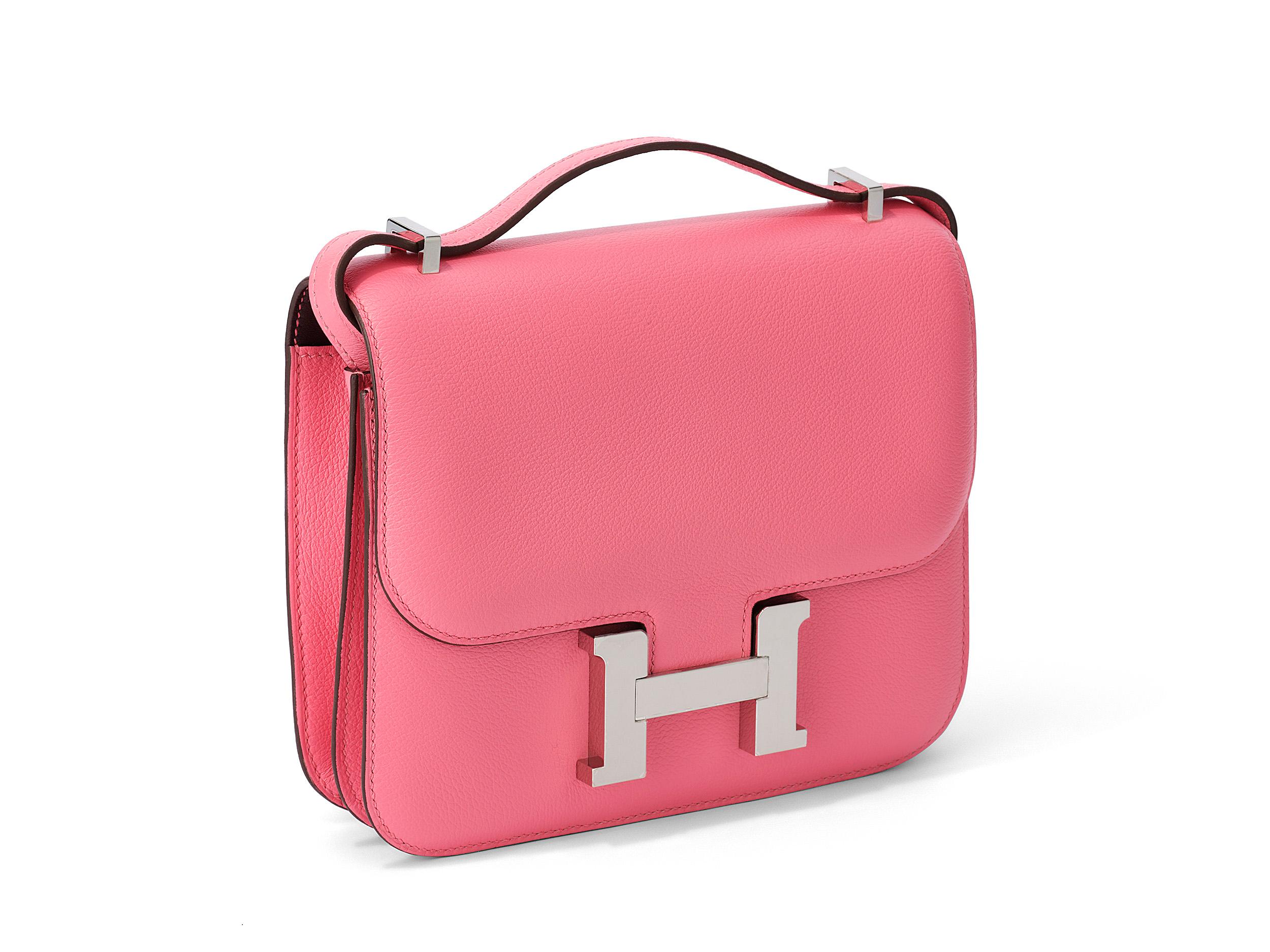 Hermès Constance Mini 18 in rose azalee (interior: prune) and evercolor leather with palladium hardware. The bag is unworn and comes with box and dustbag, but without the original receipt.
Stamp Z (2021) 

