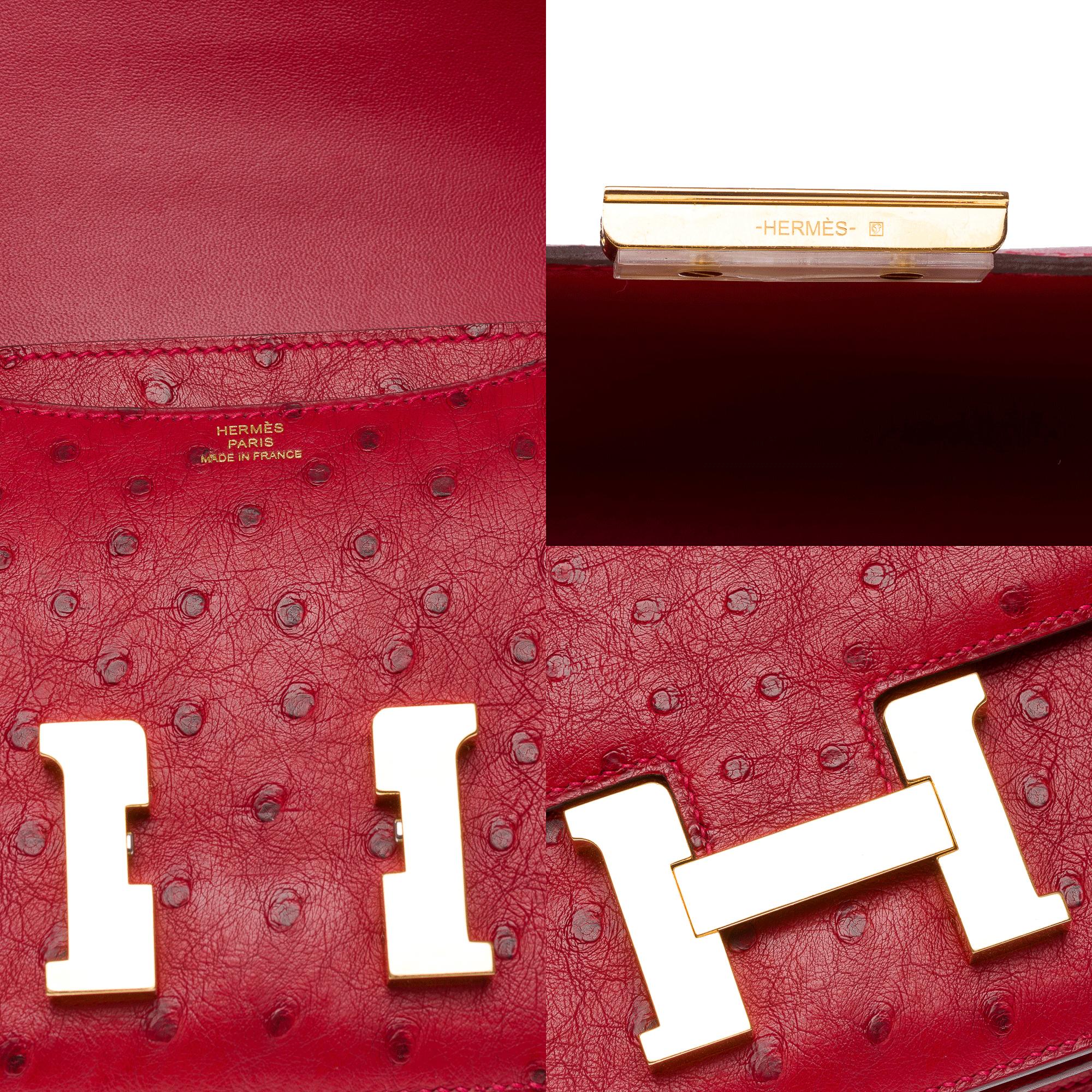 Hermès Constance Mini 18 shoulder bag in Rouge Vif ostrich leather, GHW For Sale 2