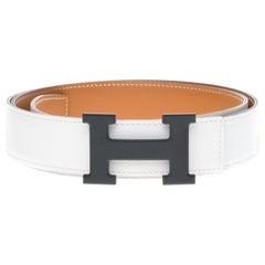 Hermès Constance reversible belt in white epsom and gold box leather, PVD buckle
