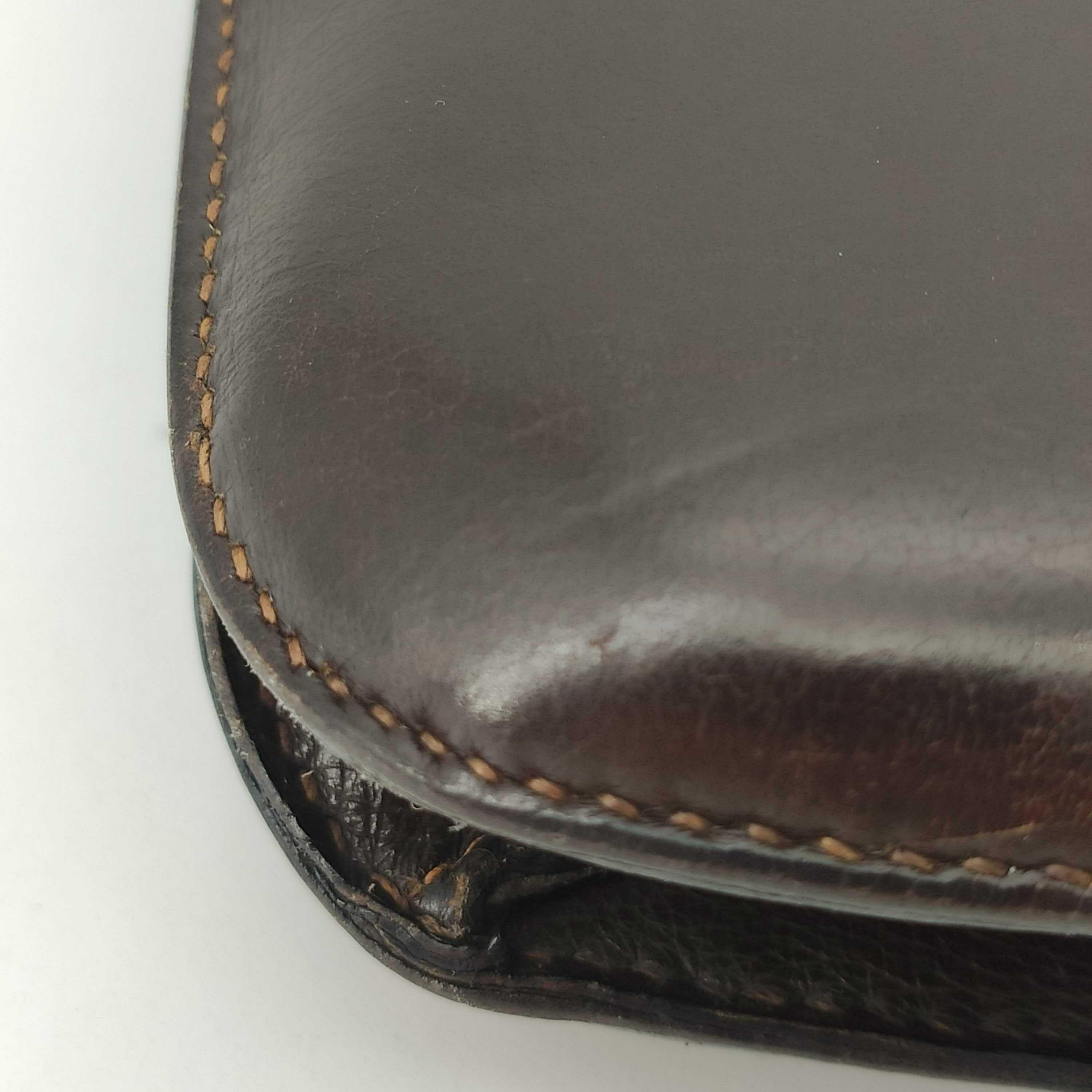 HERMÈS Constance Shoulder bag in Brown Leather 6