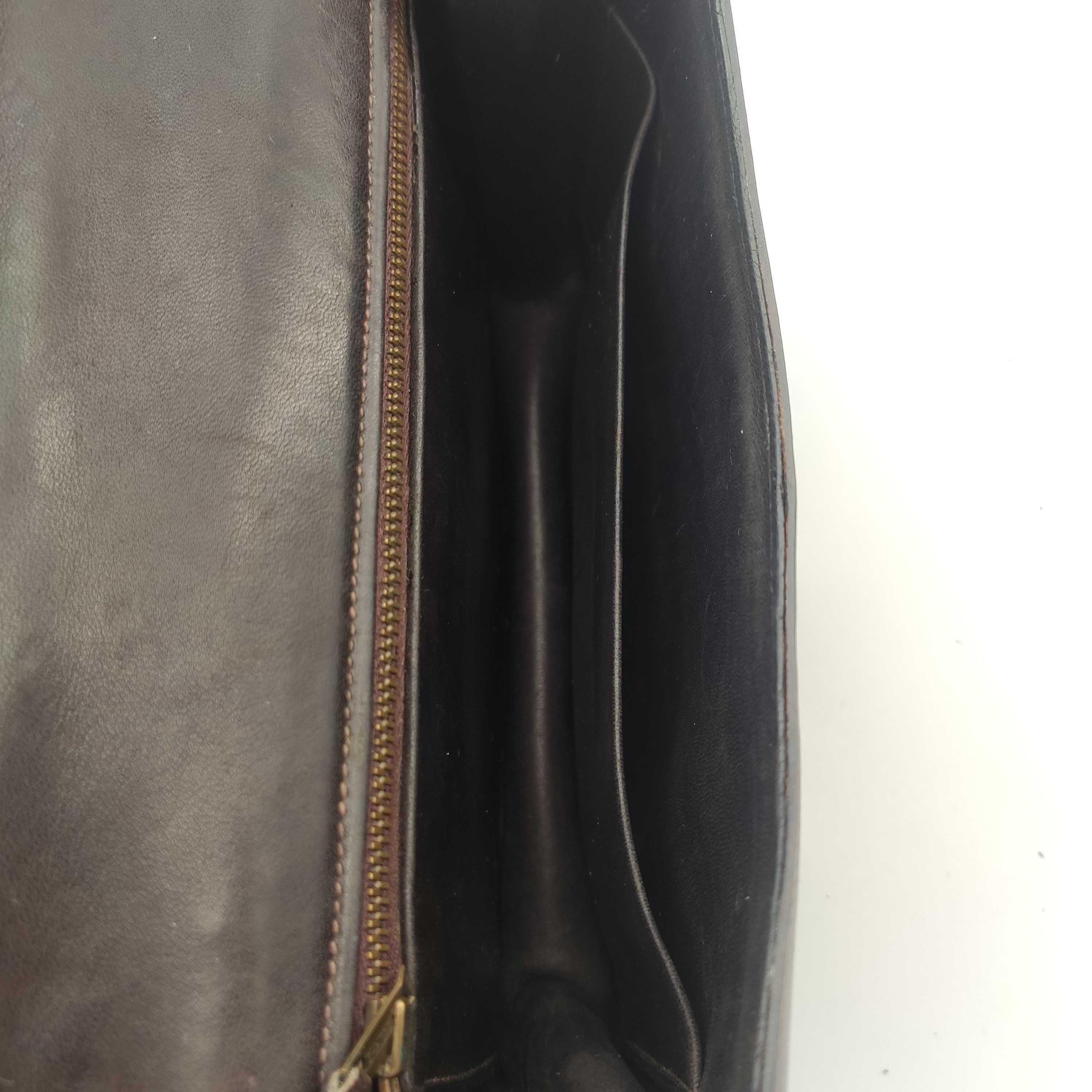 HERMÈS Constance Shoulder bag in Brown Leather In Good Condition In Clichy, FR