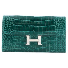 Hermes Calvi Vert D'Eau Matte Alligator Card Holder For Sale at