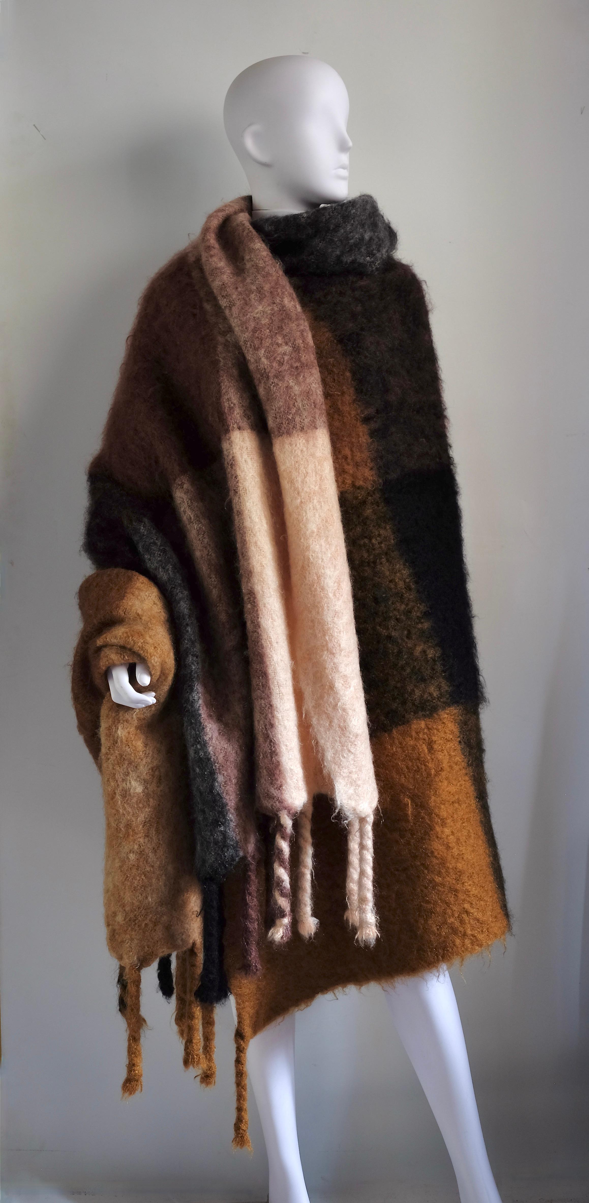HERMES - Coperta in lana Mohair Handwoven Finland In condizioni ottime in vendita a Padova, IT