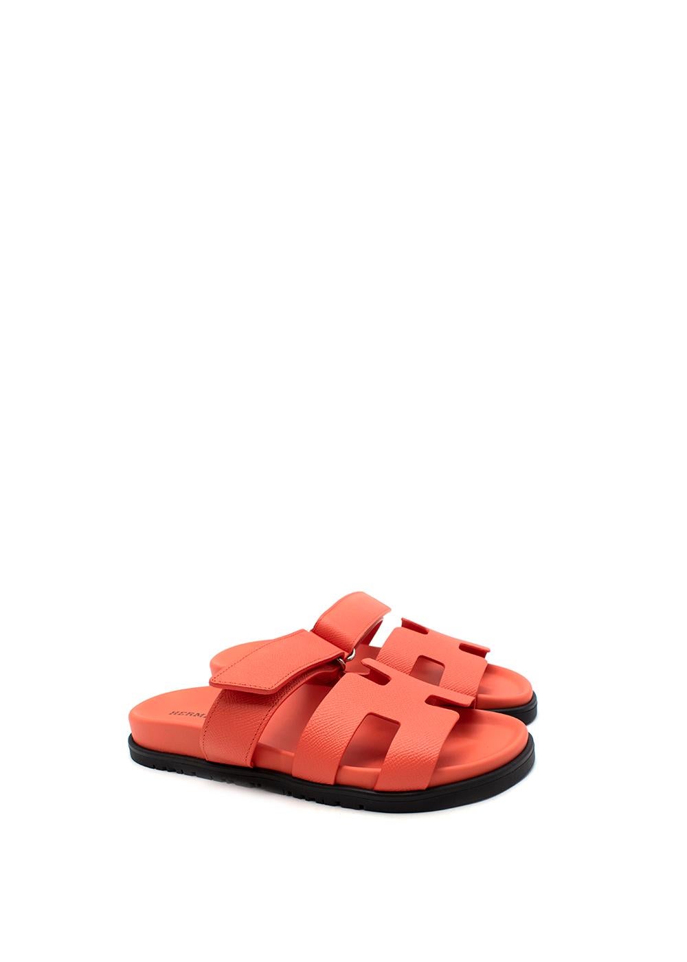 Hermes Coral Calfskin Chypre Sandal

-Calfskin leather
-Black rubber sole
-Natural calfskin insole
-Natural goatskin lining
-Unworn, excellent condition with original box and dustbag


