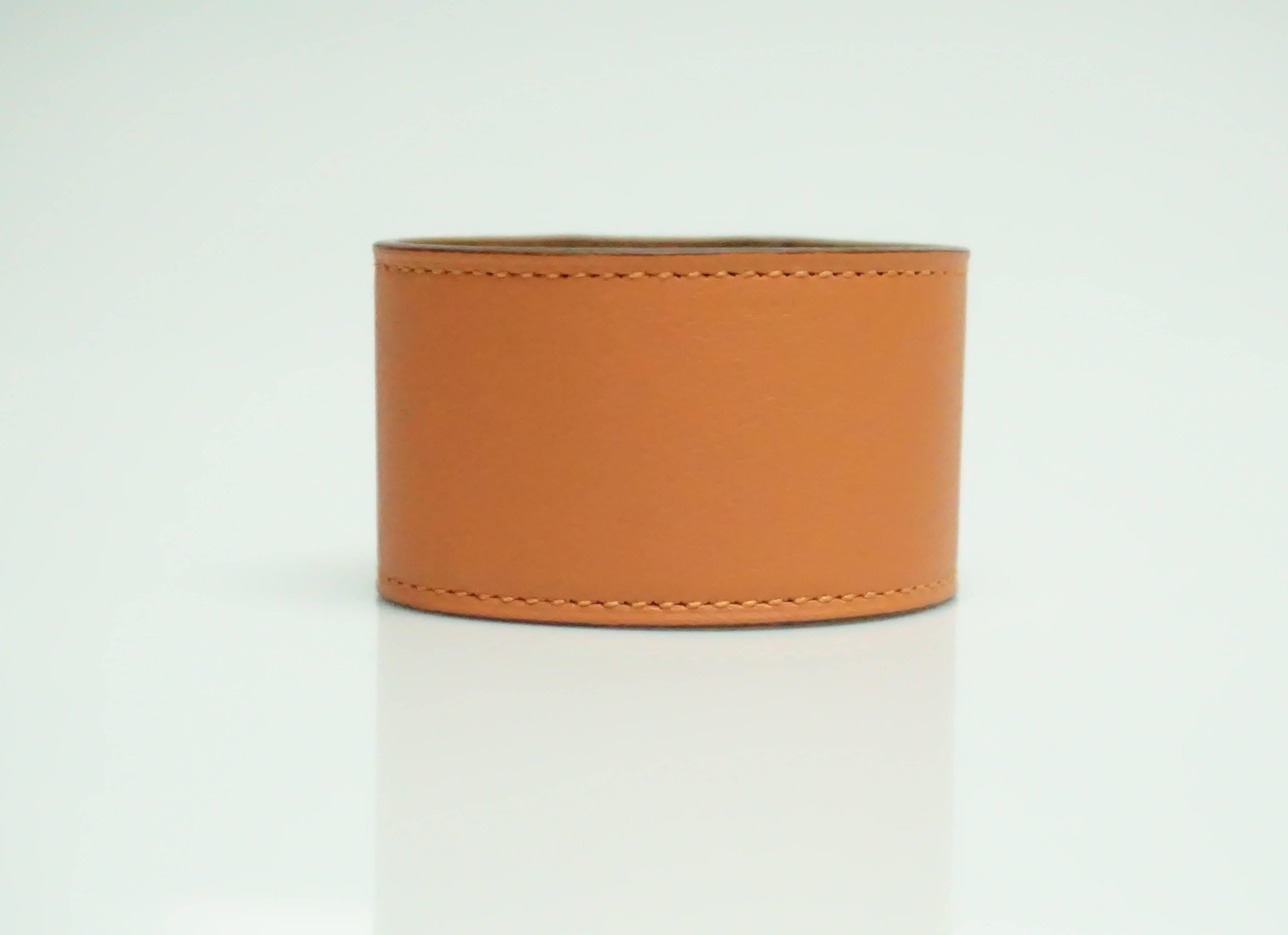 Hermes Coral Leather Kelly Dog Cuff-SHW-Q/2013 In New Condition In West Palm Beach, FL
