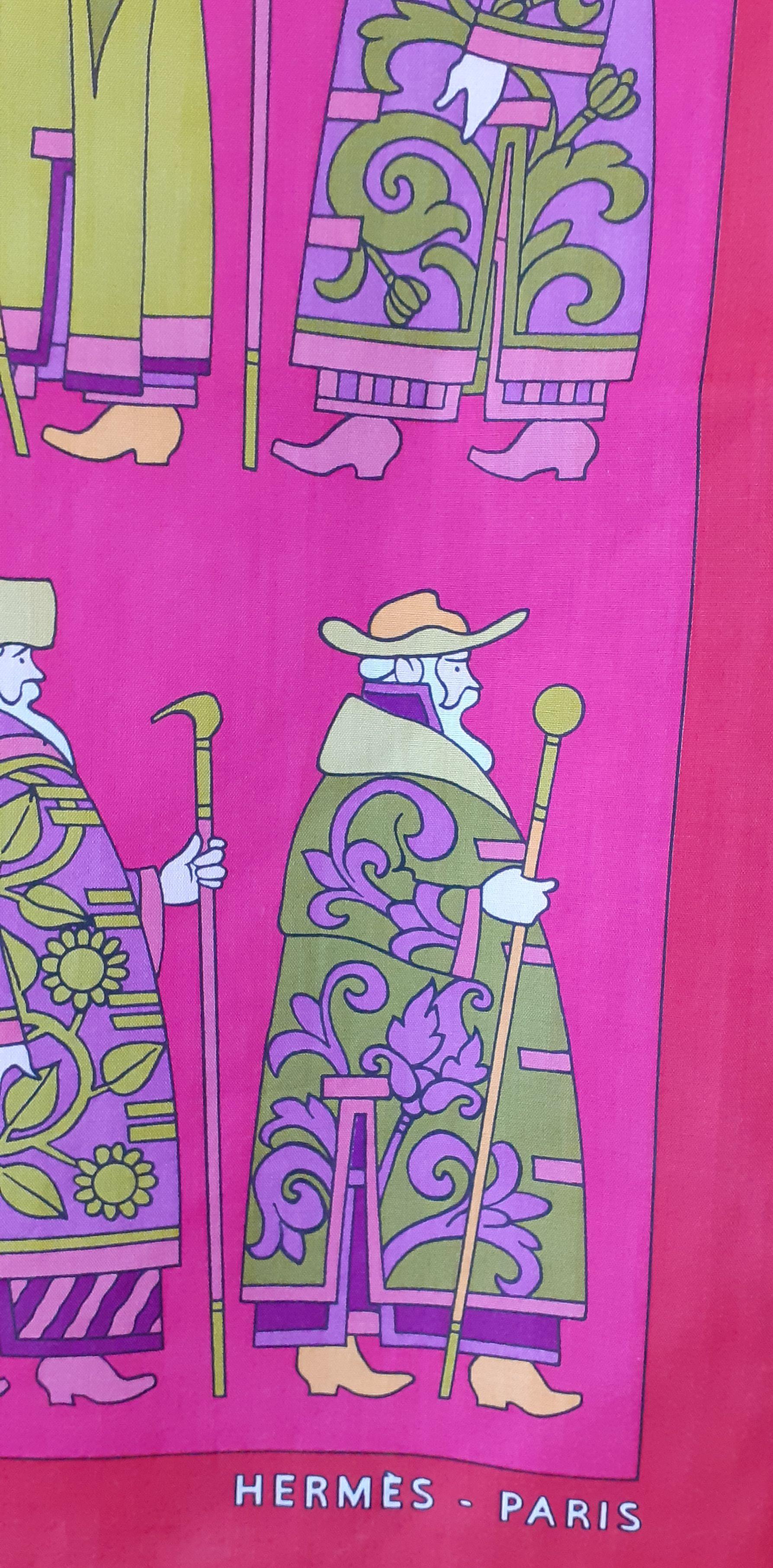 Hermès Cotton Scarf Parade A Moscou Pink 70 cm RARE 3