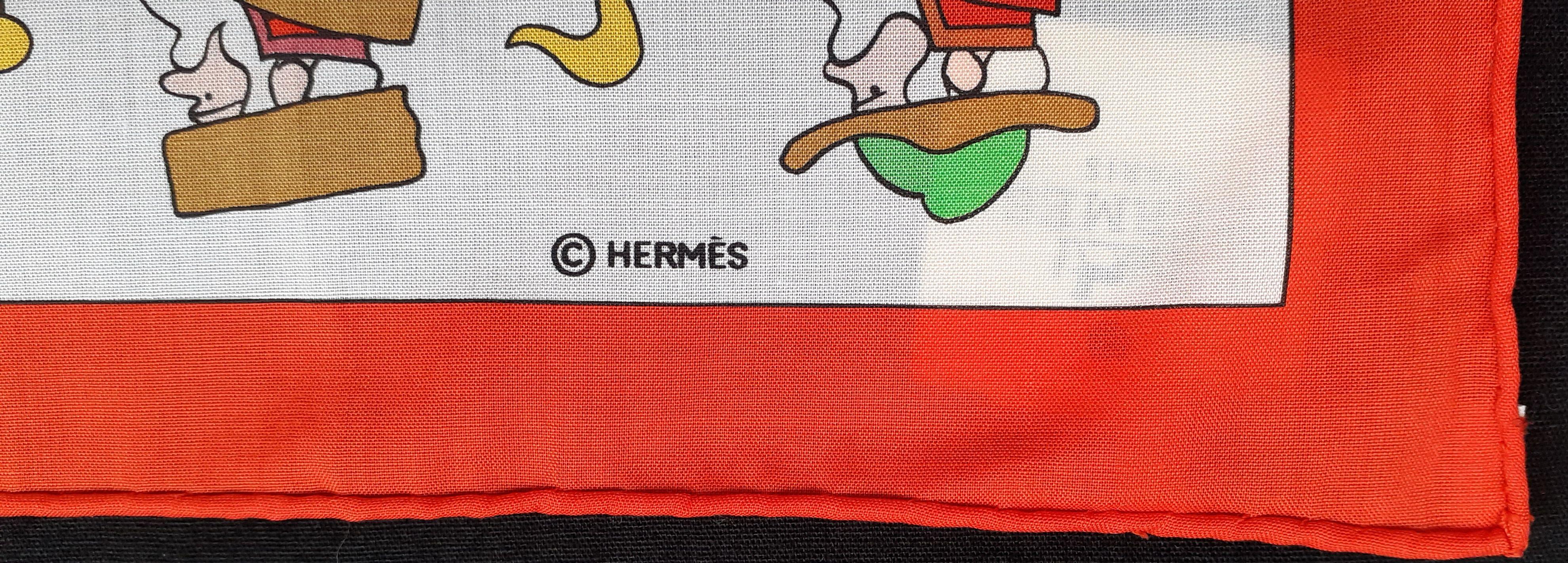 Hermès Cotton Scarf Parade A Moscou White Red 67 cm RARE 3