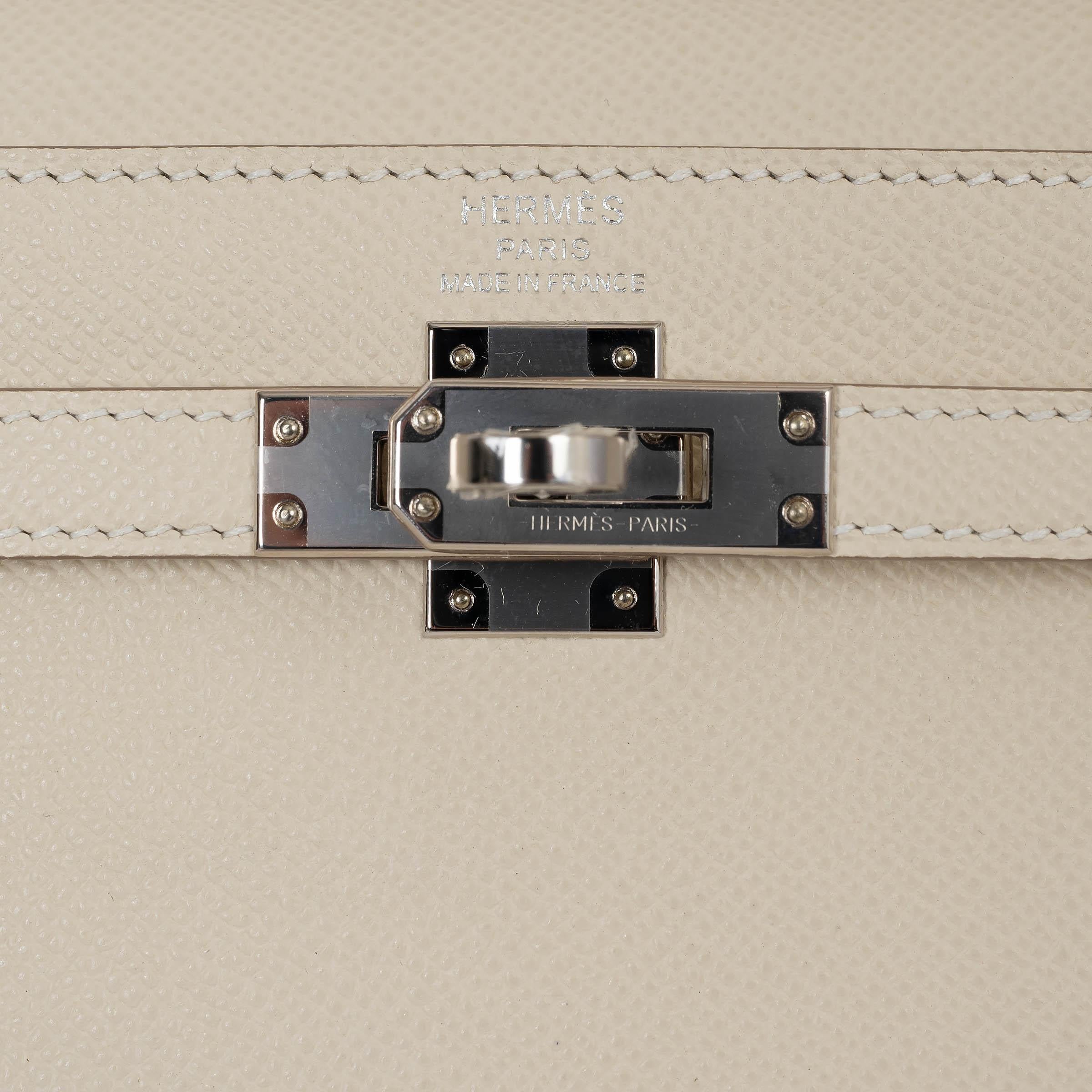 Women's HERMES Craie cream Epsom leather KELLY 25 SELLIER Bag Phw For Sale