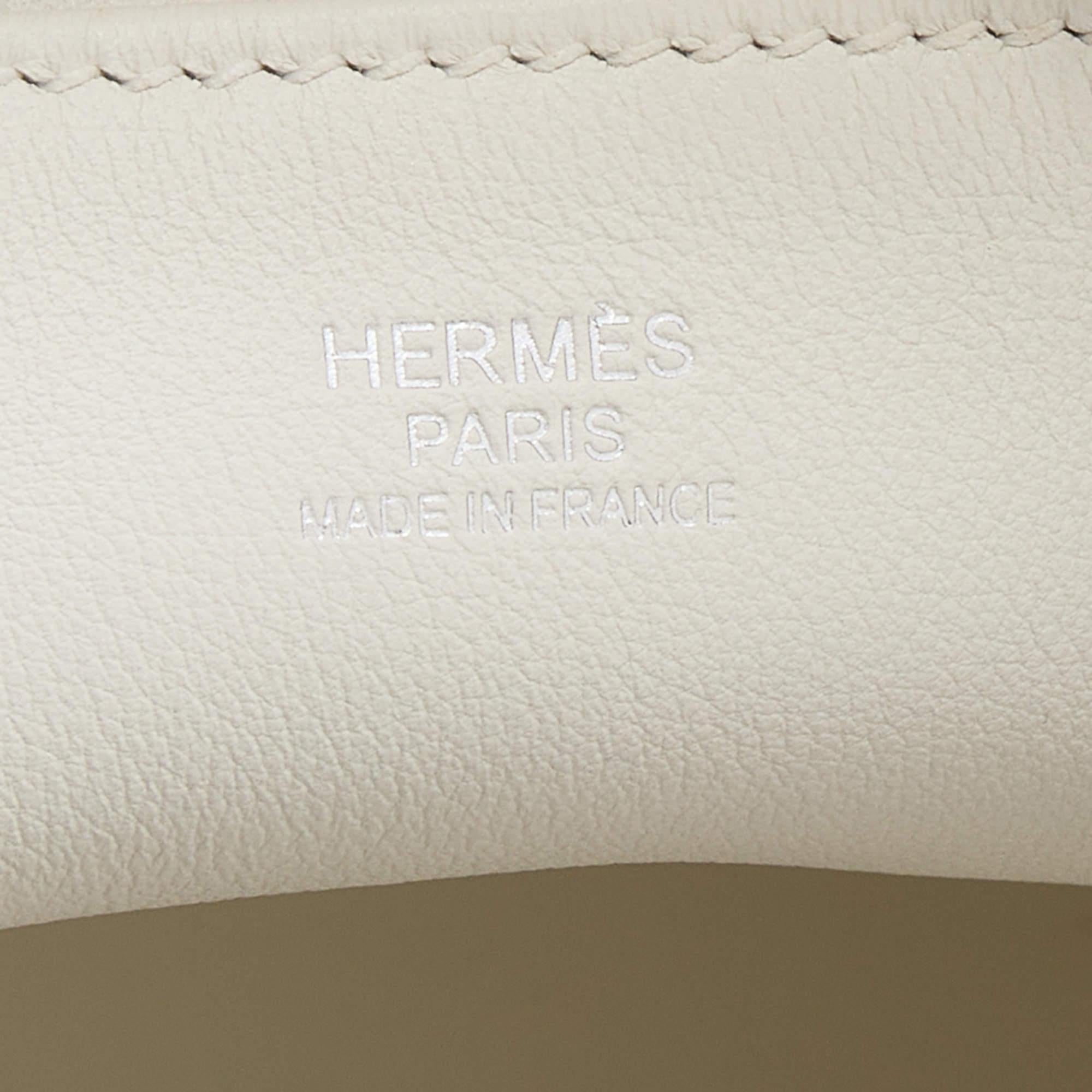 Hermes Craie Evercolor Leather Licol Bag 3