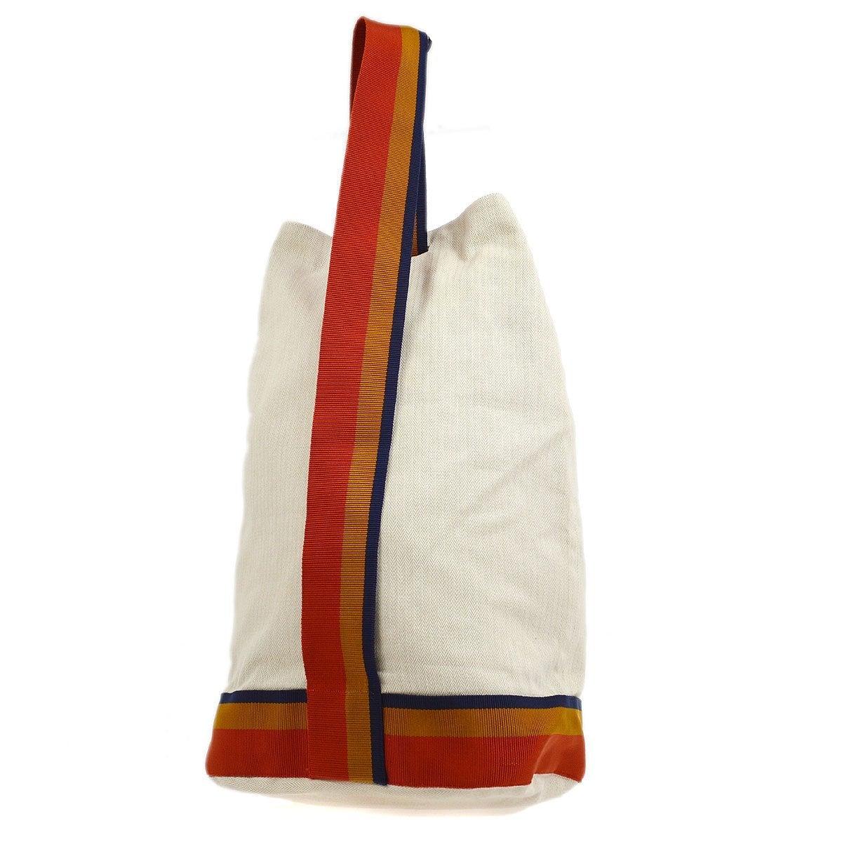 HERMES Creme Baumwolle Segeltuch Rocabar Cavalier Sling Schulter Rucksack Knapsack Tasche Damen im Angebot