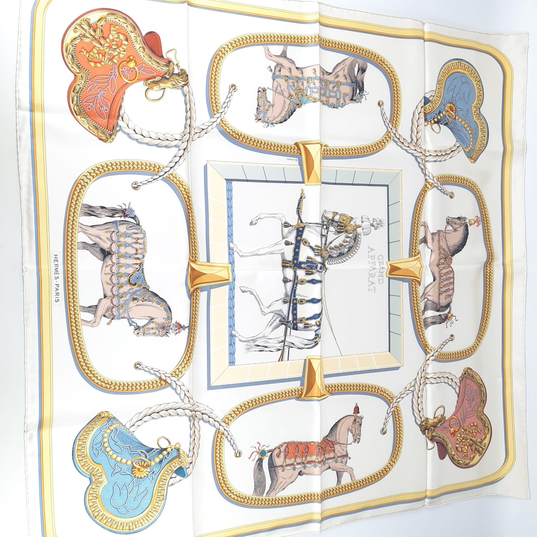 Hermes Crème / Gold / Multicolore Grand Apparat forever scarf 90 In New Condition In Nicosia, CY