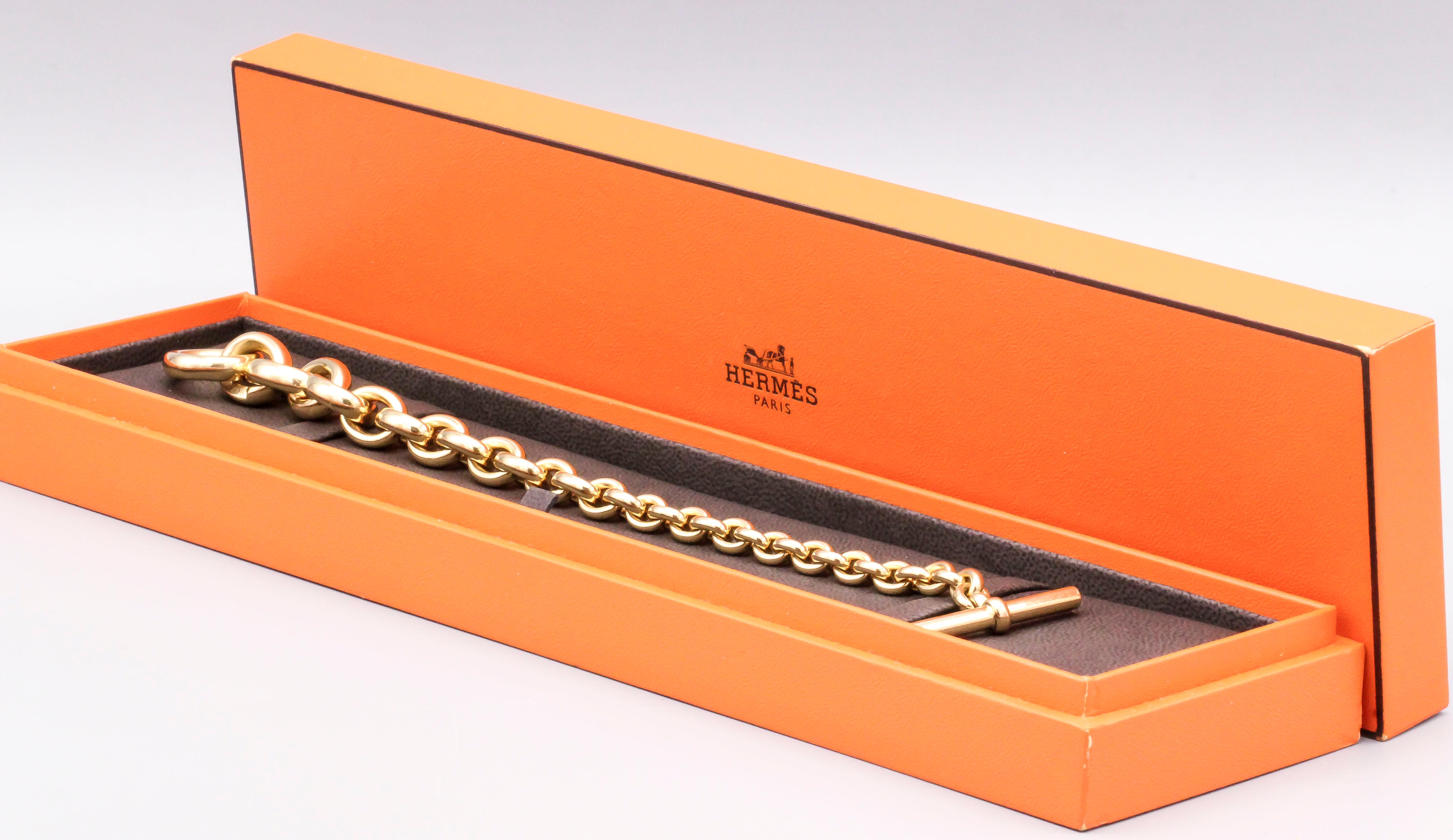 Women's or Men's Hermès Crescendo 18k Gold Toggle Link Bracelet