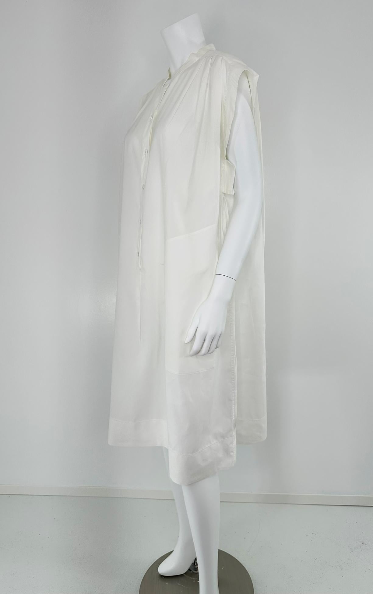 Hermes Crisp Sheer Weiß Baumwolle Kurze Ärmel Plissee-Schlappe Front Kleid 42 im Angebot 7