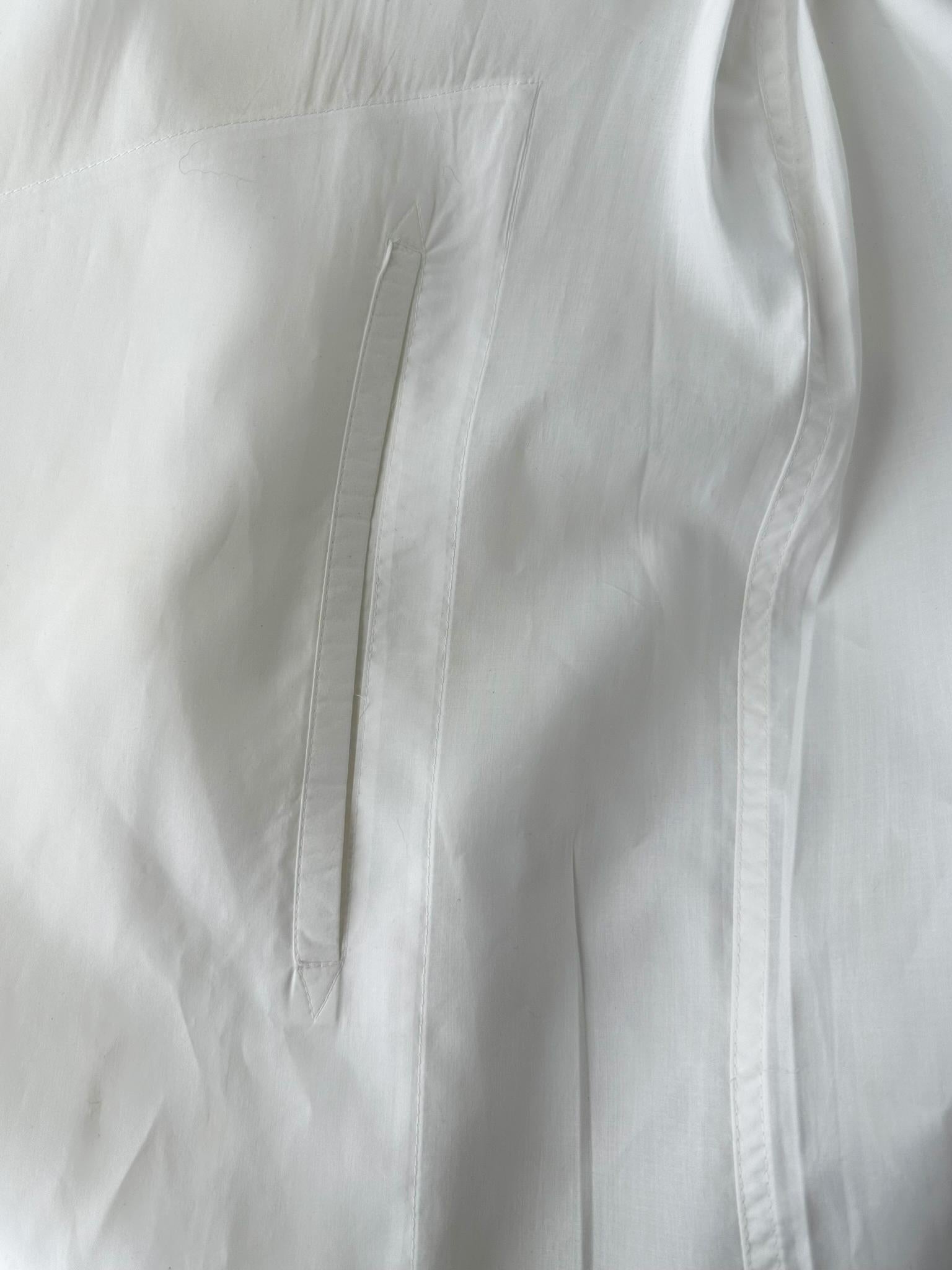 Hermes Crisp Sheer Weiß Baumwolle Kurze Ärmel Plissee-Schlappe Front Kleid 42 im Angebot 15
