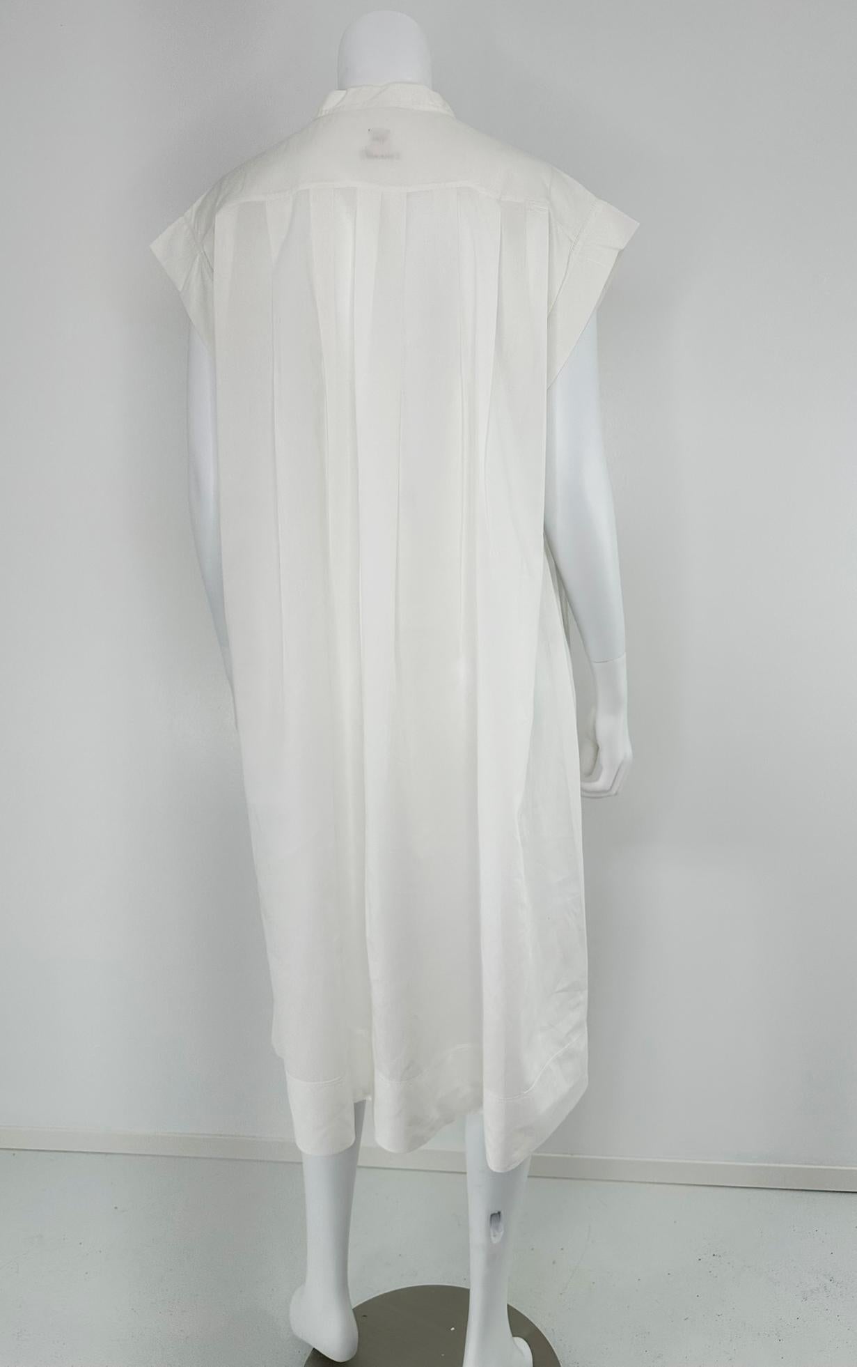 Hermes Crisp Sheer Weiß Baumwolle Kurze Ärmel Plissee-Schlappe Front Kleid 42 im Angebot 2