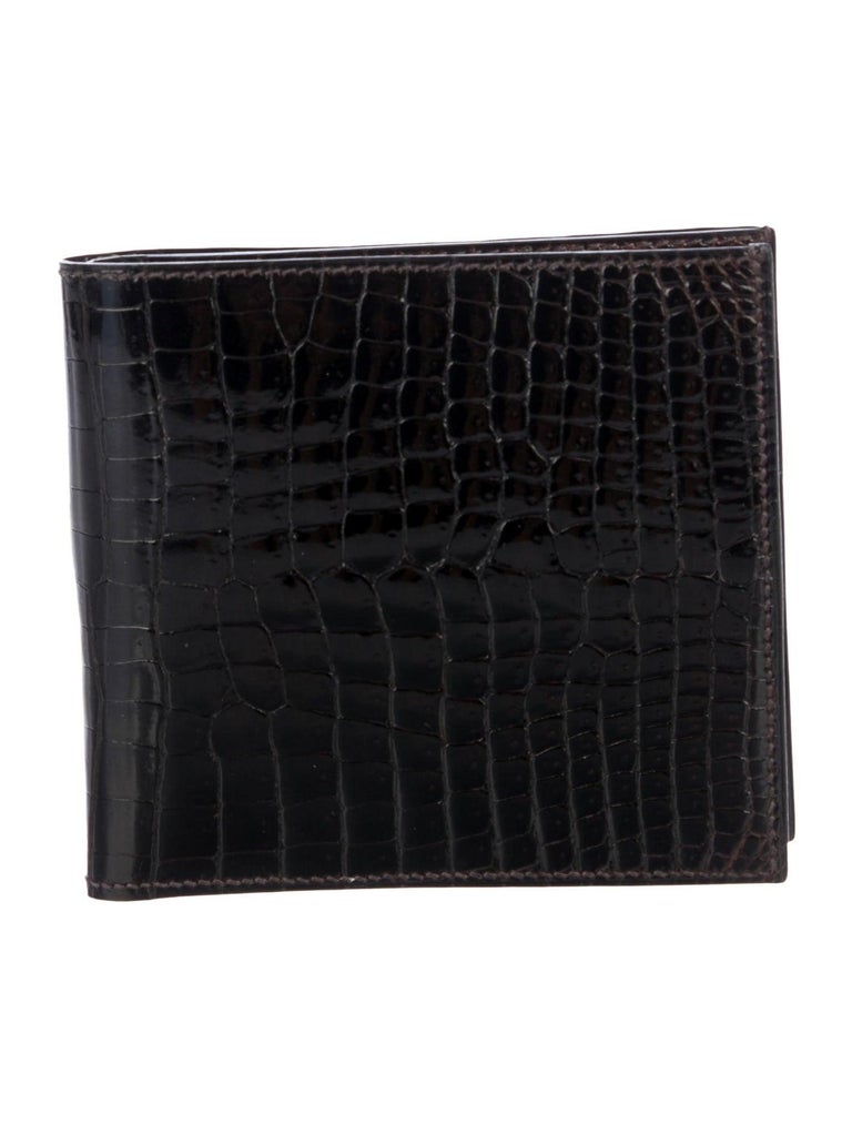 Hermes NEW Crocodile Exotic Leather Men&#39;s Suit Bifold Bifold Pocket Wallet For Sale at 1stdibs