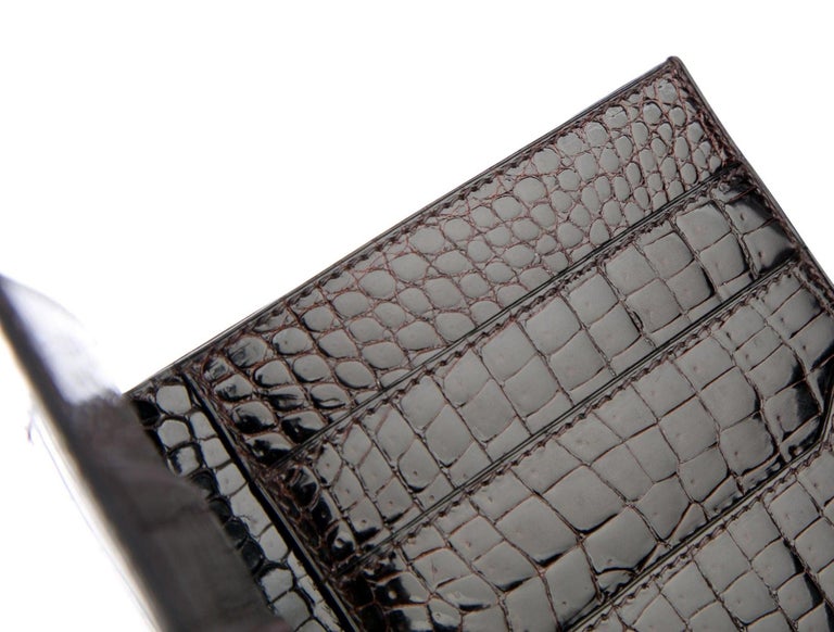 Hermes NEW Crocodile Exotic Leather Men s Suit Bifold Hermes NEW Crocodile Exotic Leather Men s Suit Bifold