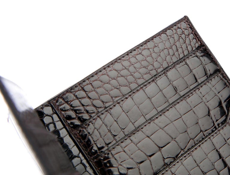 Hermes NEW Crocodile Exotic Leather Men&#39;s Suit Bifold Bifold Pocket Wallet For Sale at 1stdibs