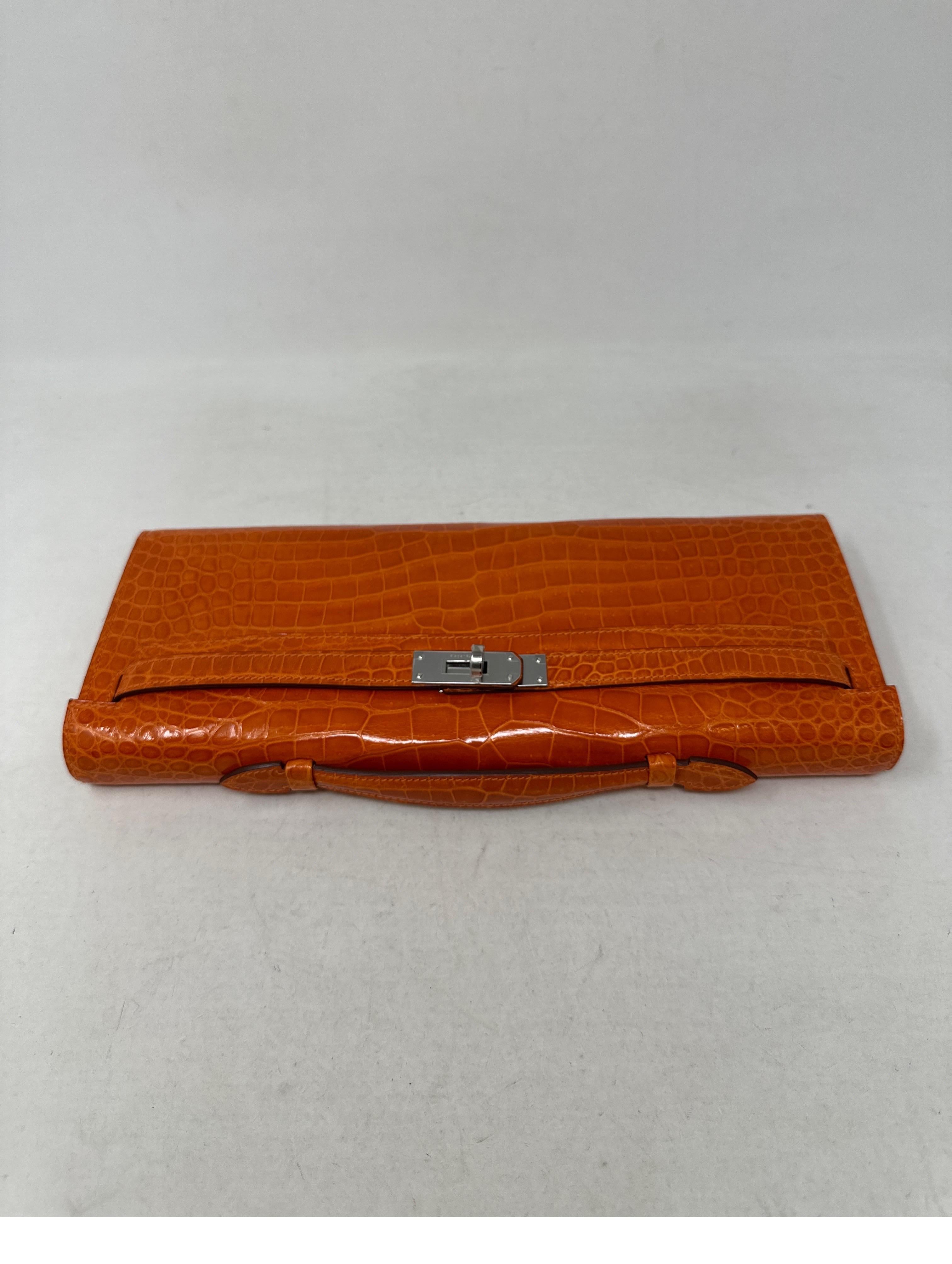 Hermes Crocodile Kelly Cut Clutch 5