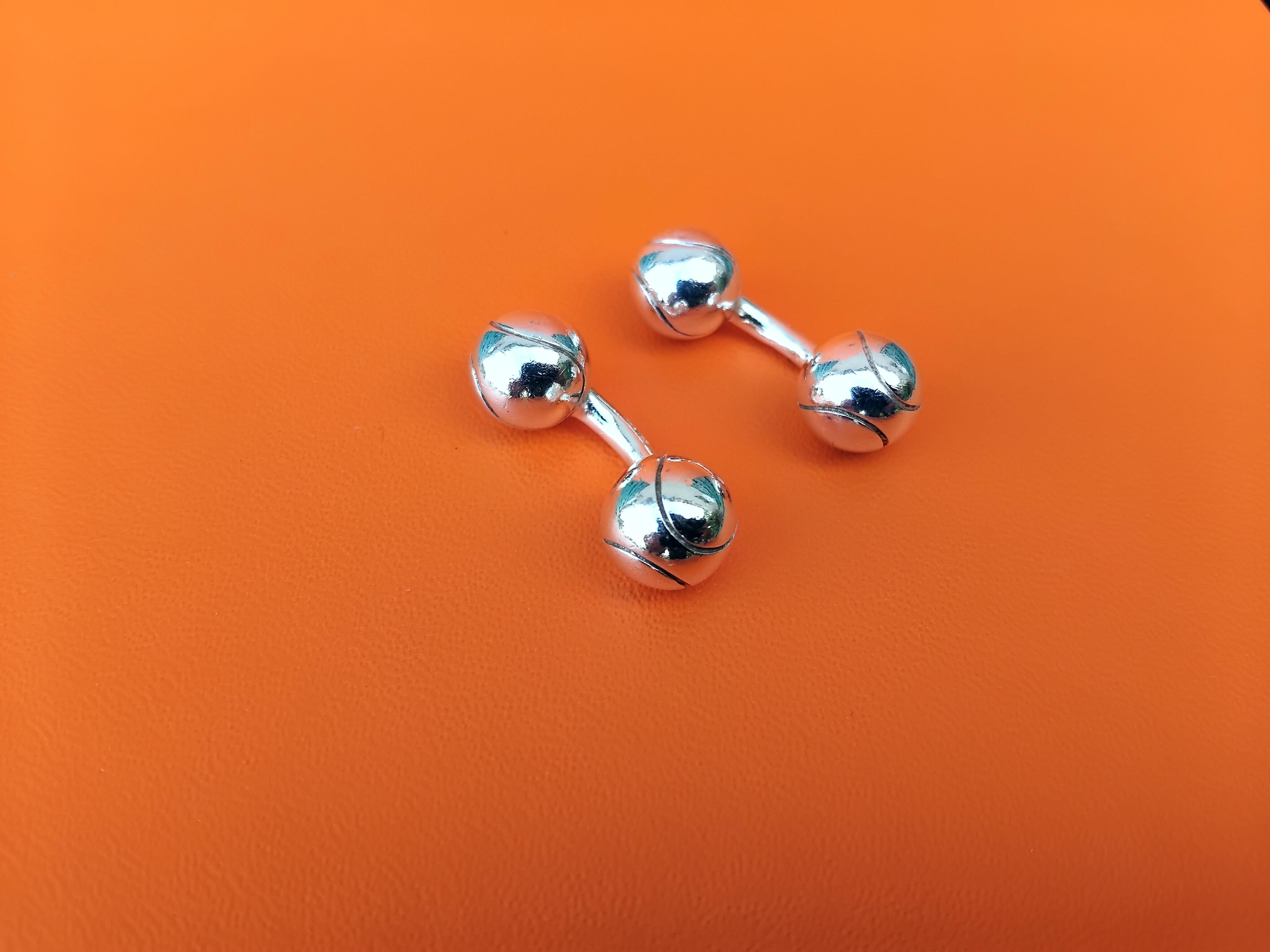 Hermès Cufflinks Tennis Balls Shaped Sterling Silver In Excellent Condition For Sale In Corcoué Sur Logne, Loire-Atlantique