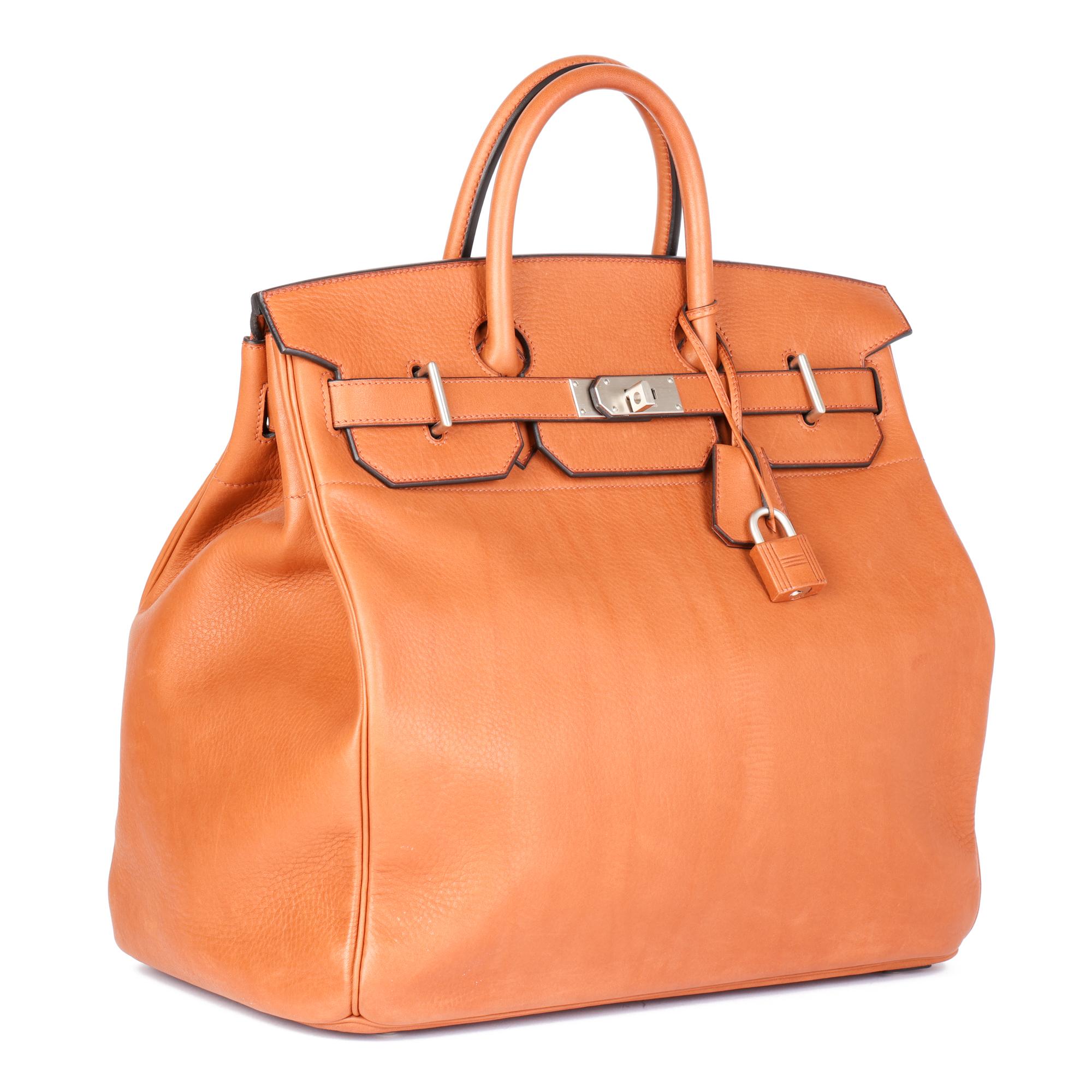 HERMÈS
Cuivre Taurillon Saddle Leather Birkin 40cm HAC

Serial Number: C
Age (Circa): 2018
Accompanied By: Hermès Dust Bag, Padlock, Keys, Clochette, Protective Felt
Authenticity Details: Date Stamp (Made in France)
Gender: Ladies
Type: