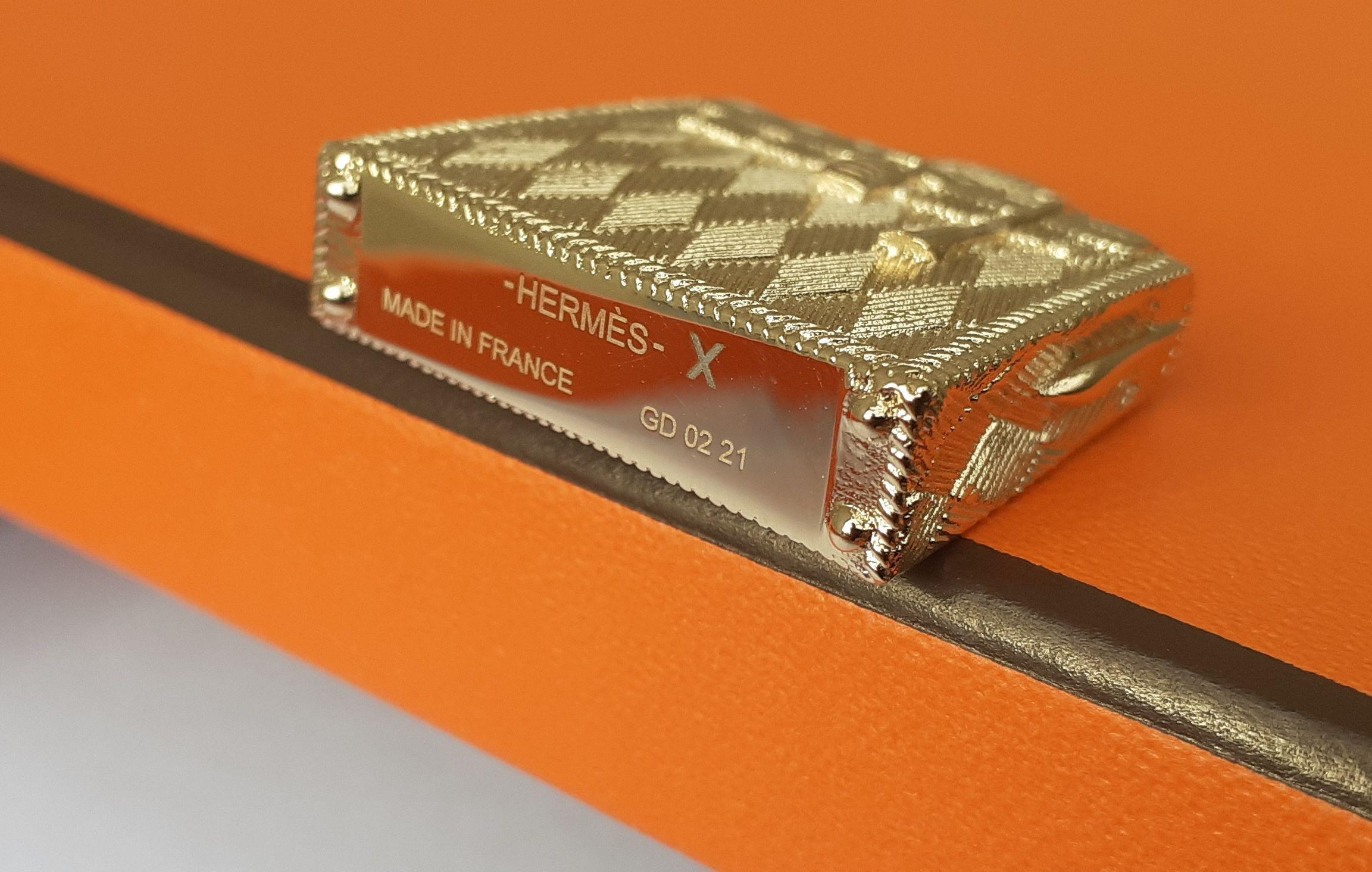 Hermès Curiosity Kelly Bag Charm Pendant Necklace Guilloche Permabrass  For Sale 10
