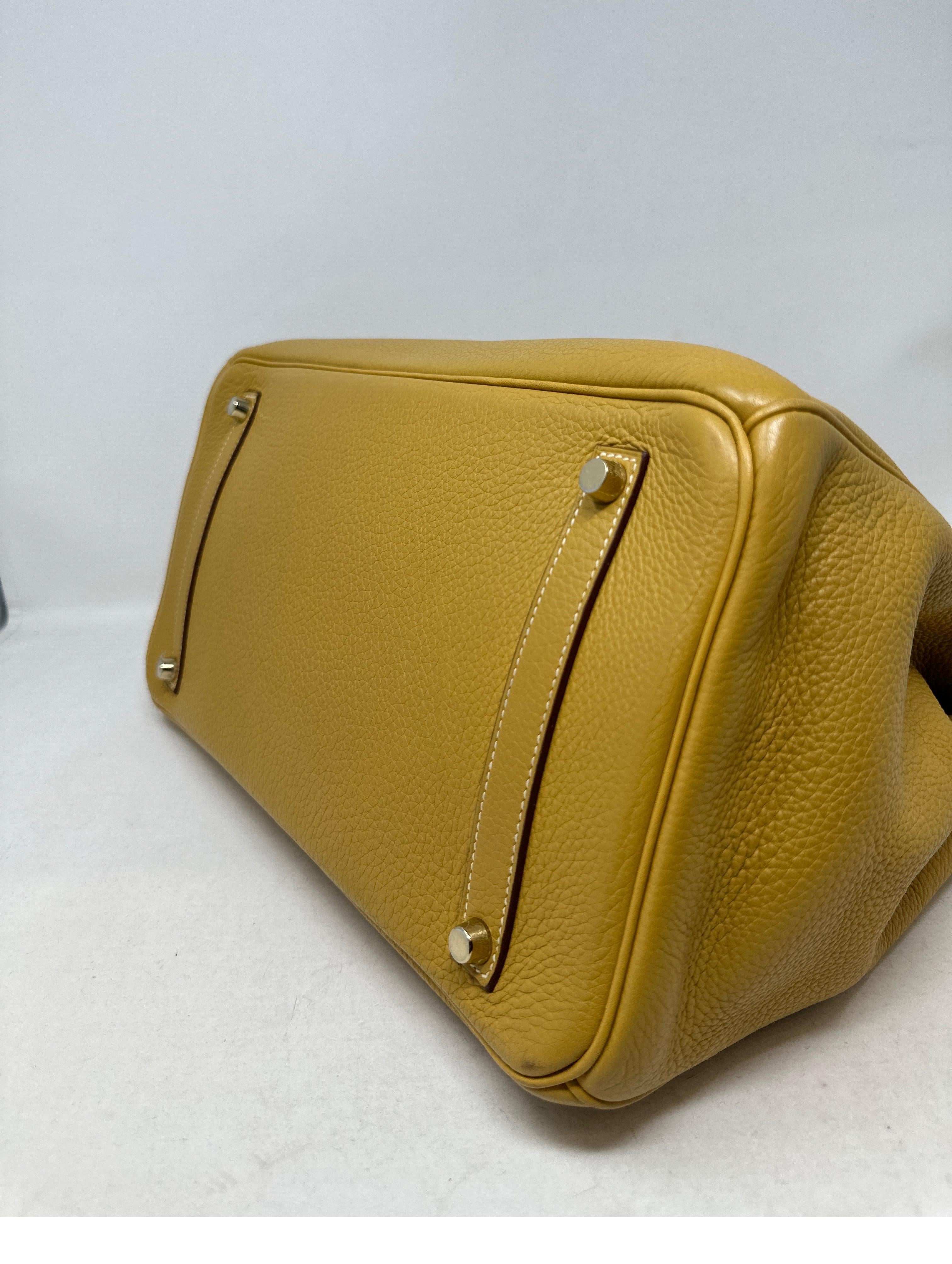 Hermes Curry Birkin 35 Bag 14