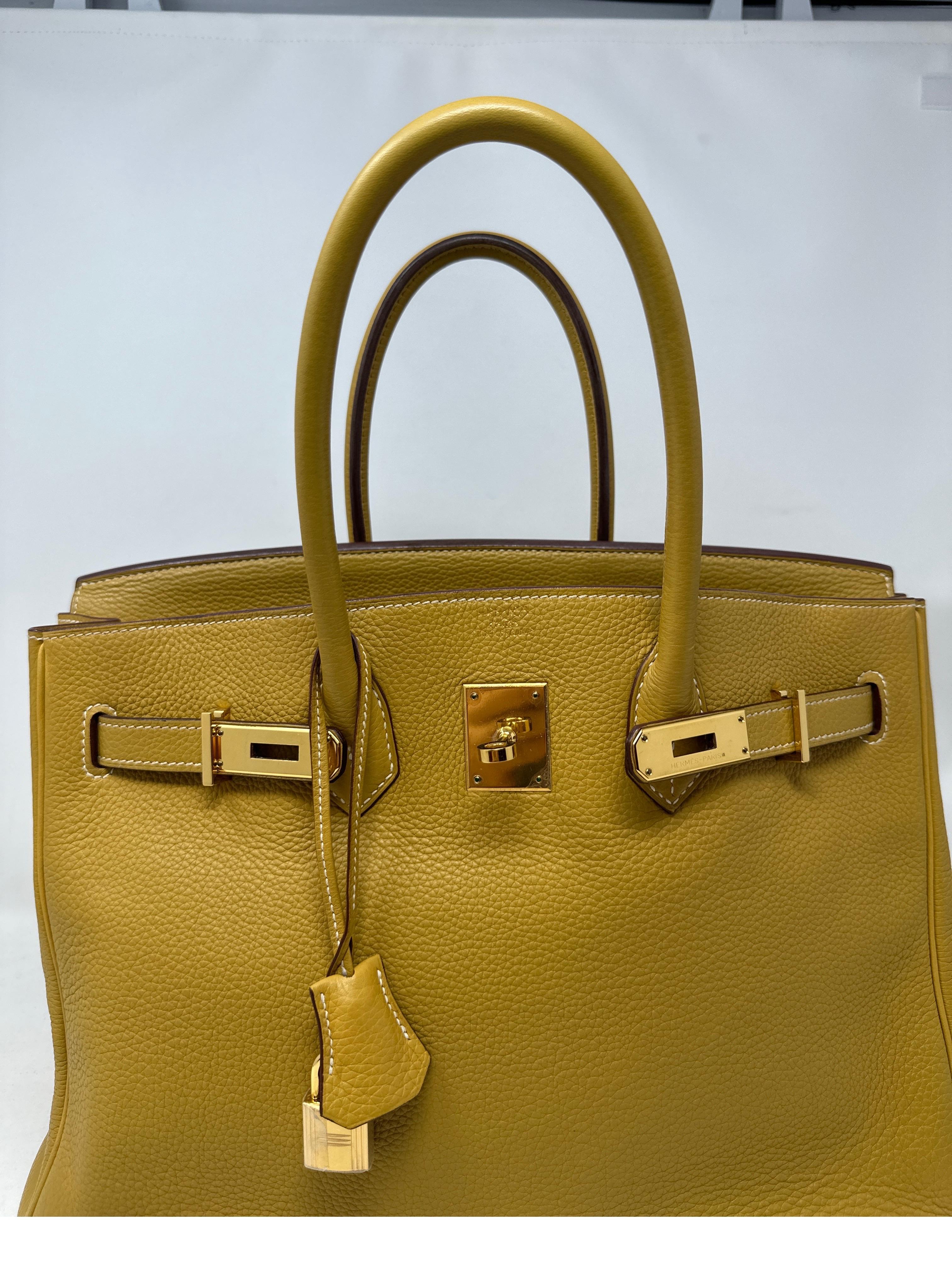 Hermes Curry Birkin 35 Bag  In Good Condition In Athens, GA