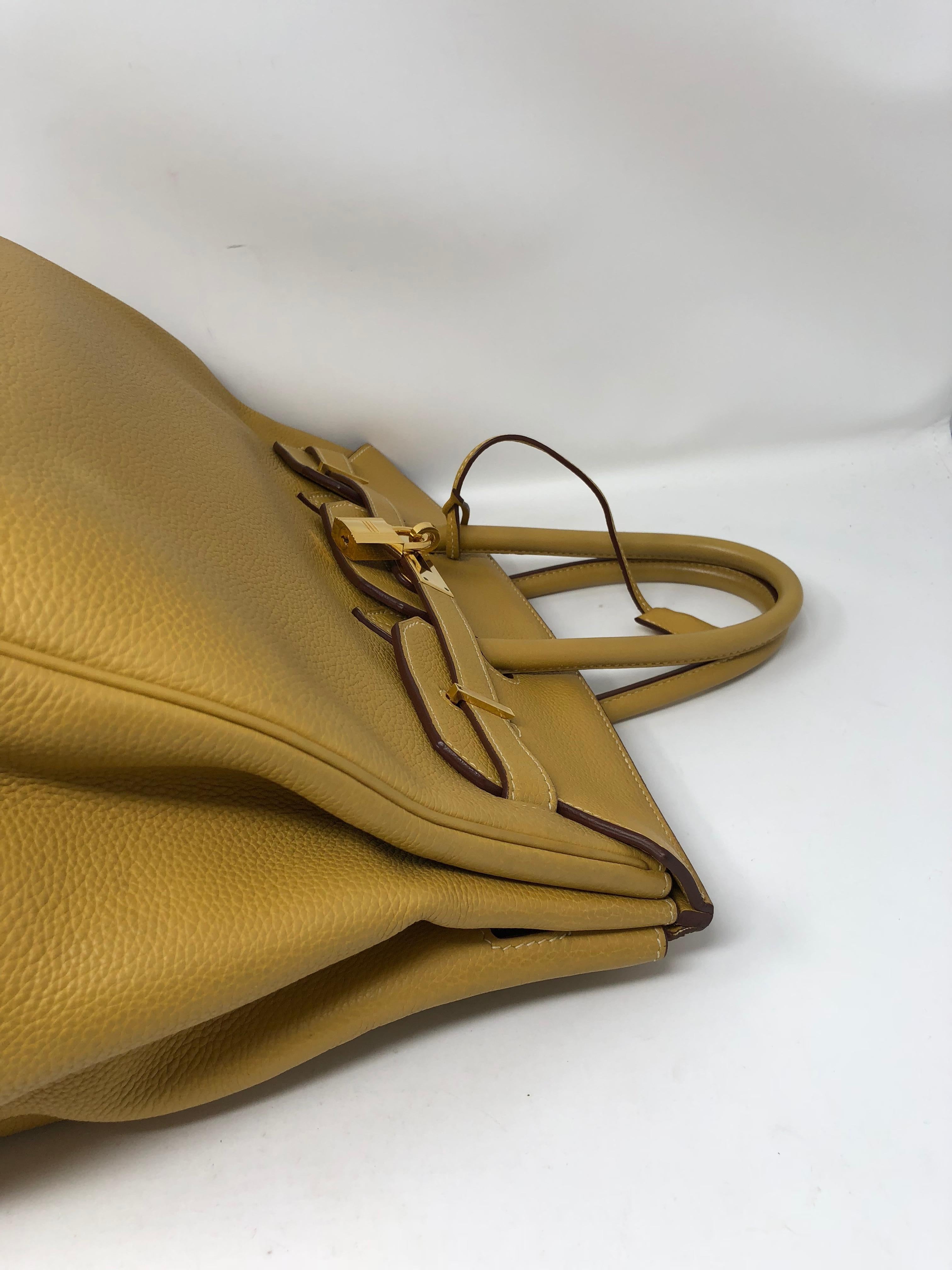 Hermes Curry Yellow Birkin 35 In Good Condition In Athens, GA