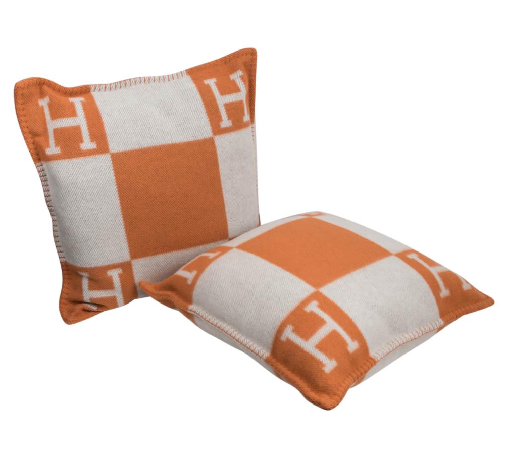 Guaranteed authentic Hermes classic set of two PM Avalon I signature H pillow featured in Orange.
The removable cover is created from 85% Wool and 15% cashmere and has whip stitch edges.
New or Pristine Store Fresh Condition.  
Comes with