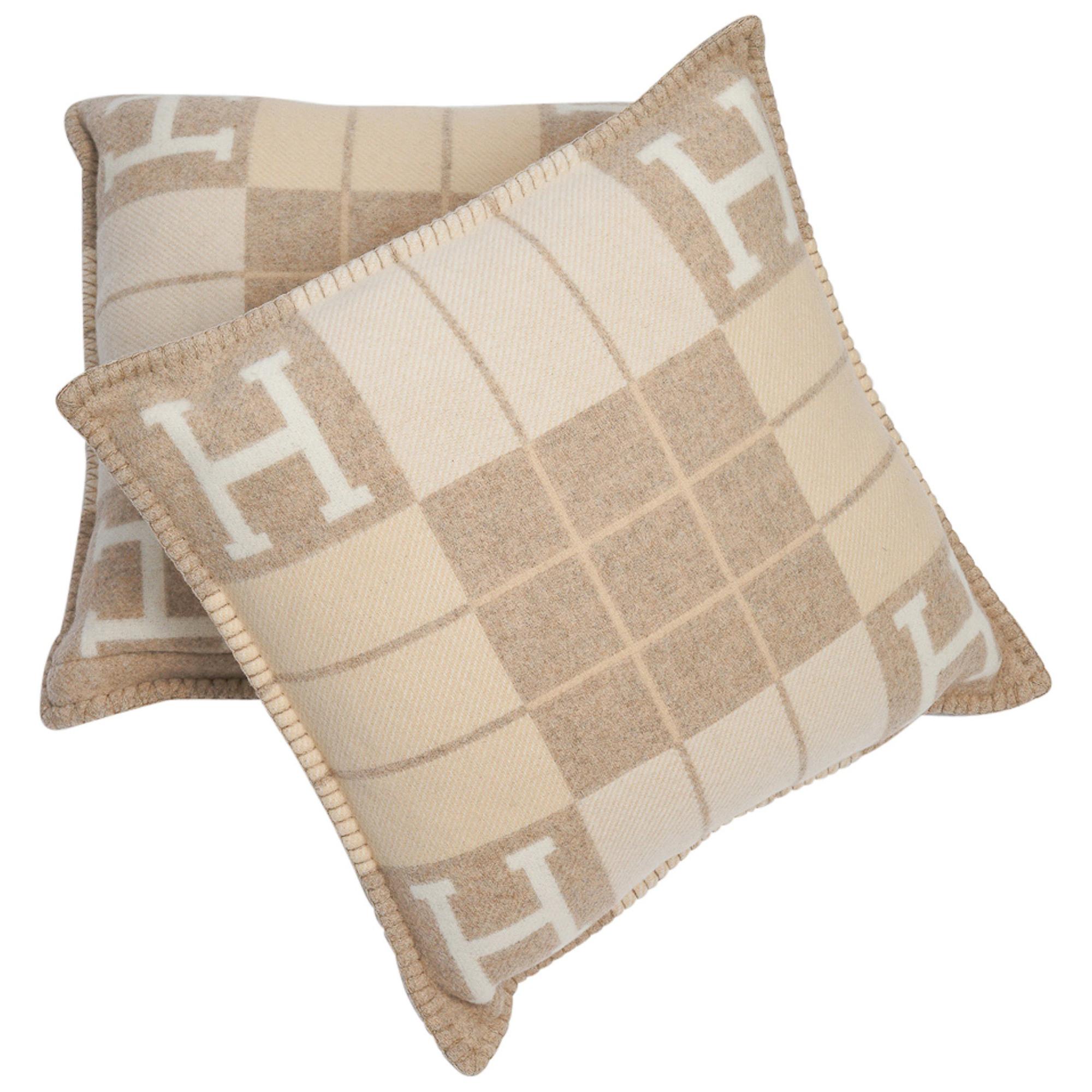 hermes h pillow