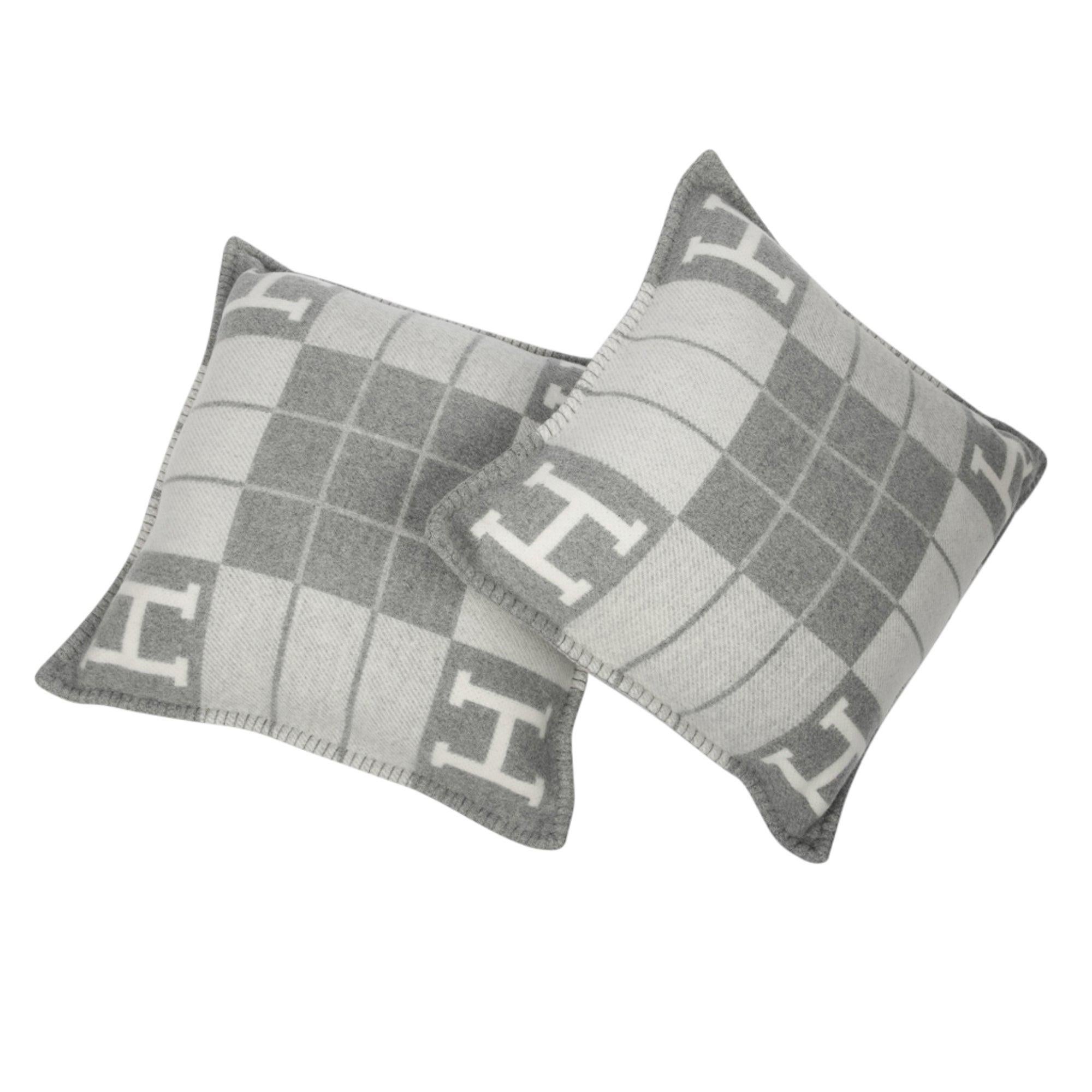 Hermes Cushion Avalon III PM H Ecru Gris Clair Throw Pillow Set of