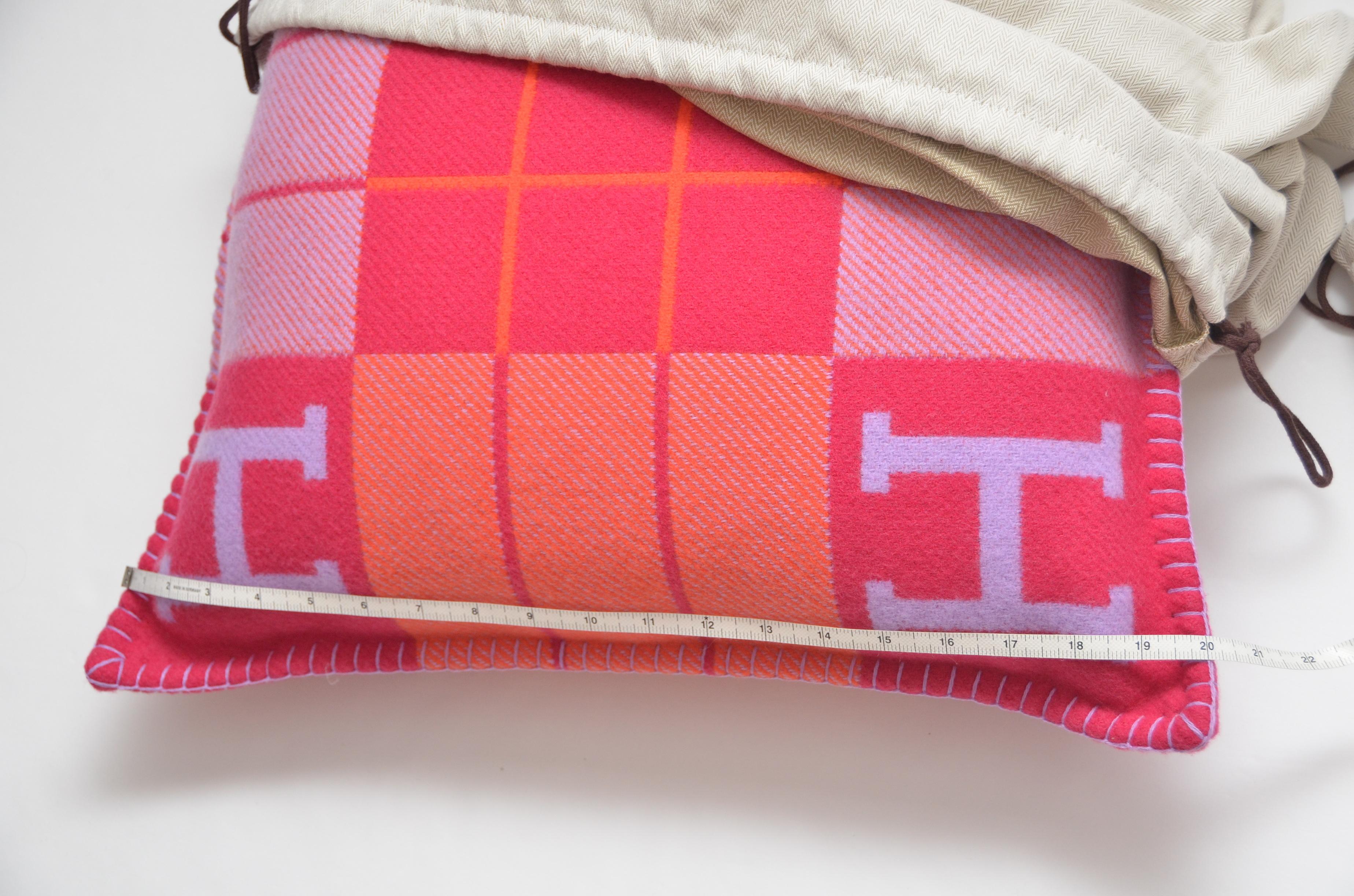 Pink Hermes Cushion Avalon III  PM Merino Fuchsia  Pillow Cushion Set /Two  New