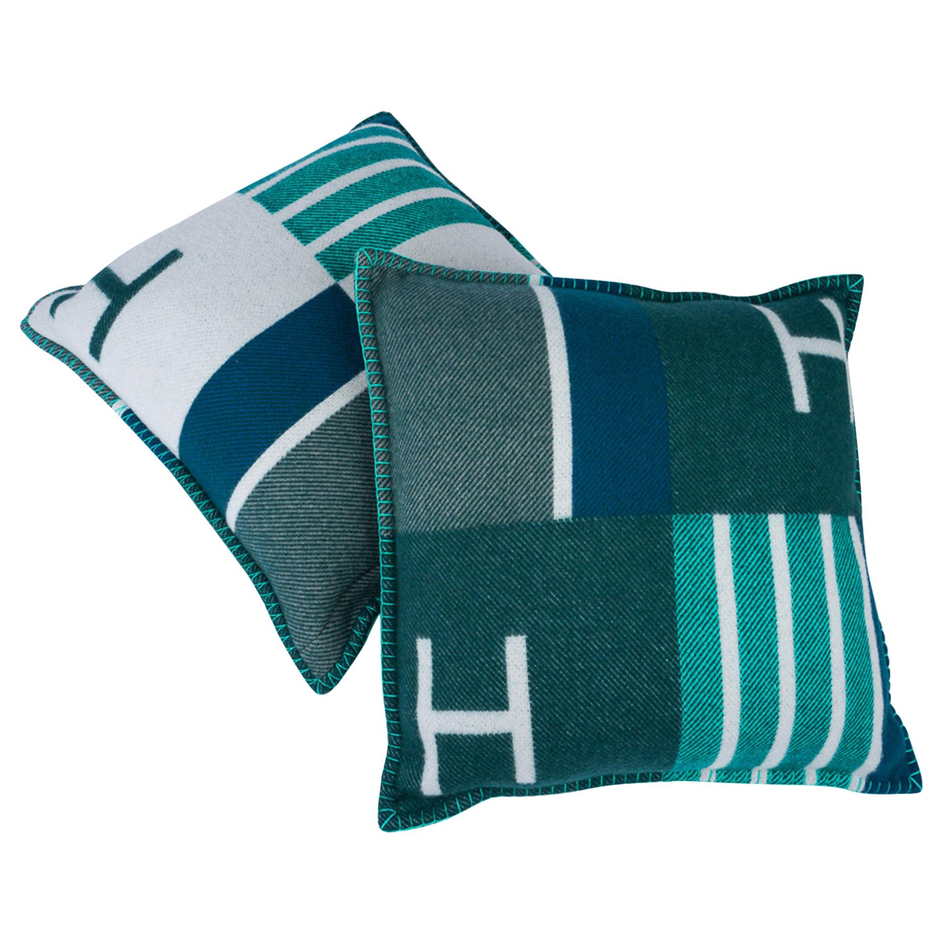 Hermes Cushion Avalon Vibration Vert Small Model Throw Pillow Set of Two