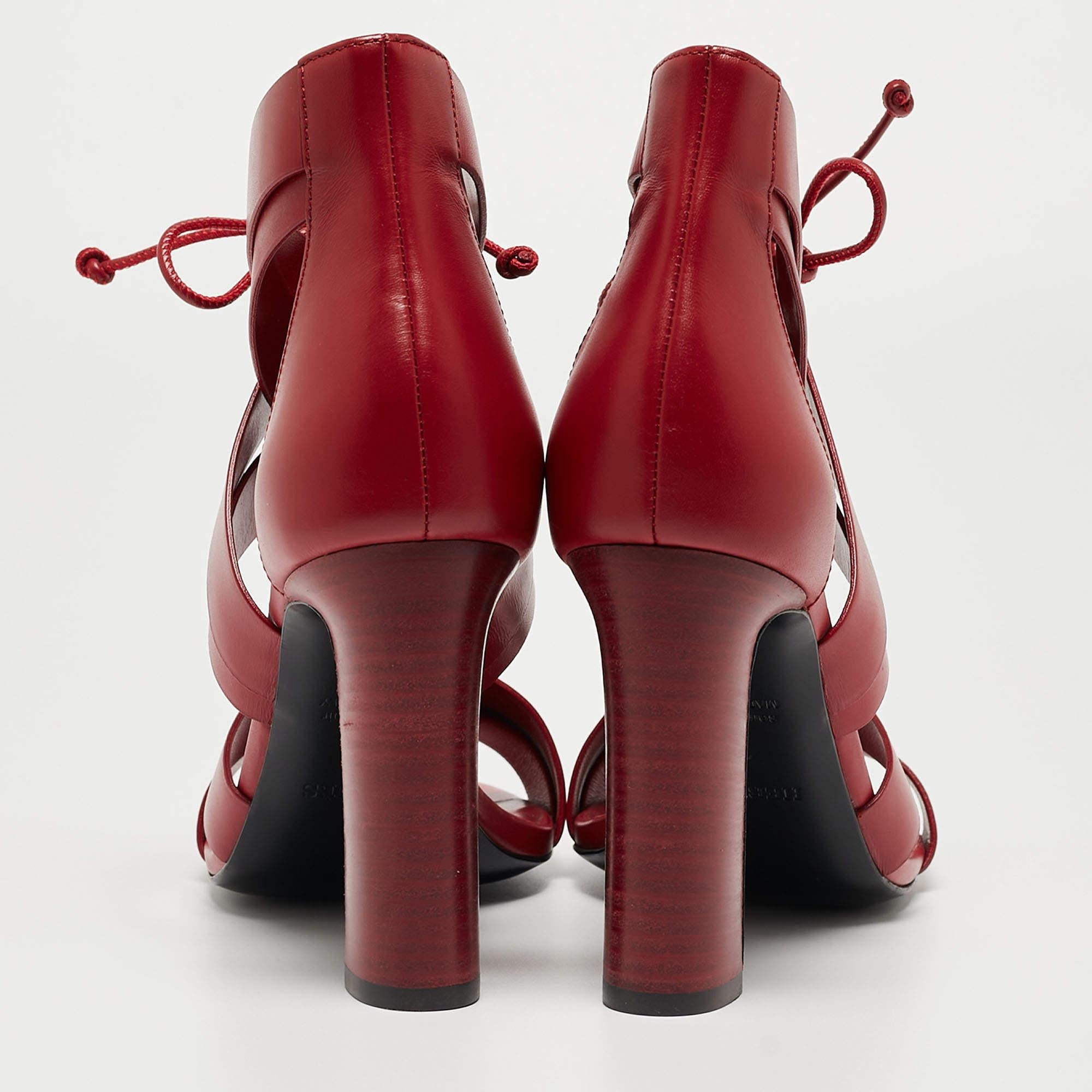 Hermès Dark Red Leather Ankle Strap Sandals Size 38 For Sale 1