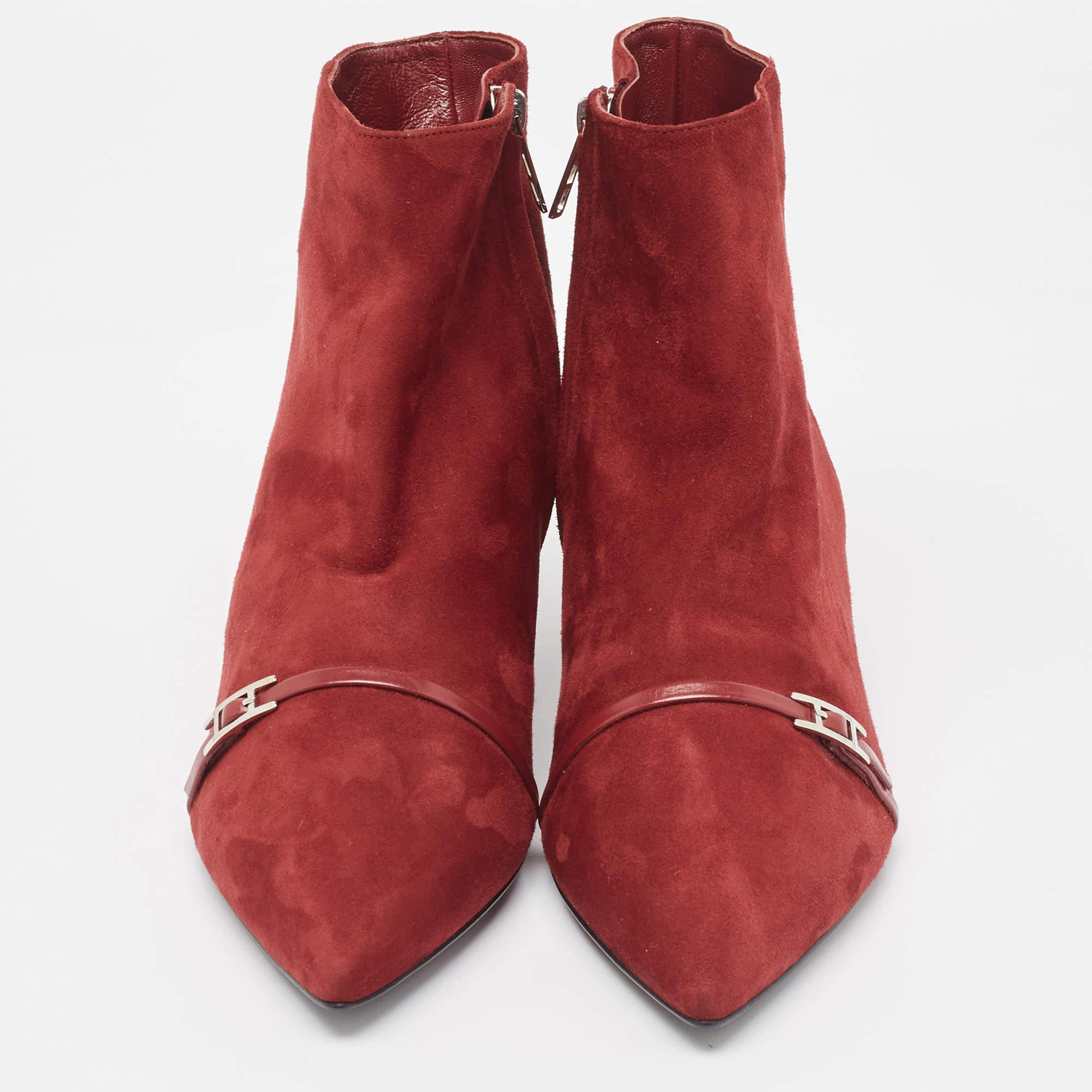 Women's Hermès Dark Red Suede Ankle Booties Size 39 For Sale
