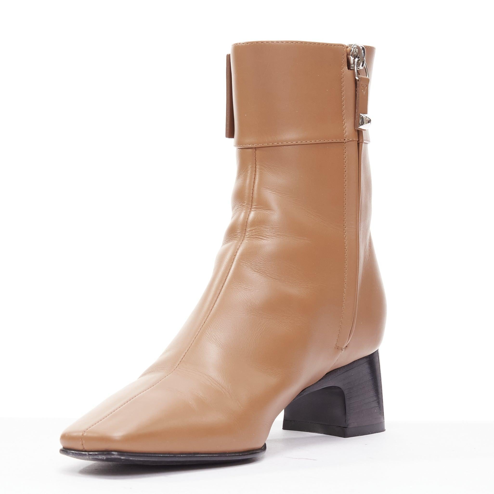 Hermès Decouverte 50 Beige Dore brown leather silver hardware ankle boots EU36 In Good Condition For Sale In Hong Kong, NT