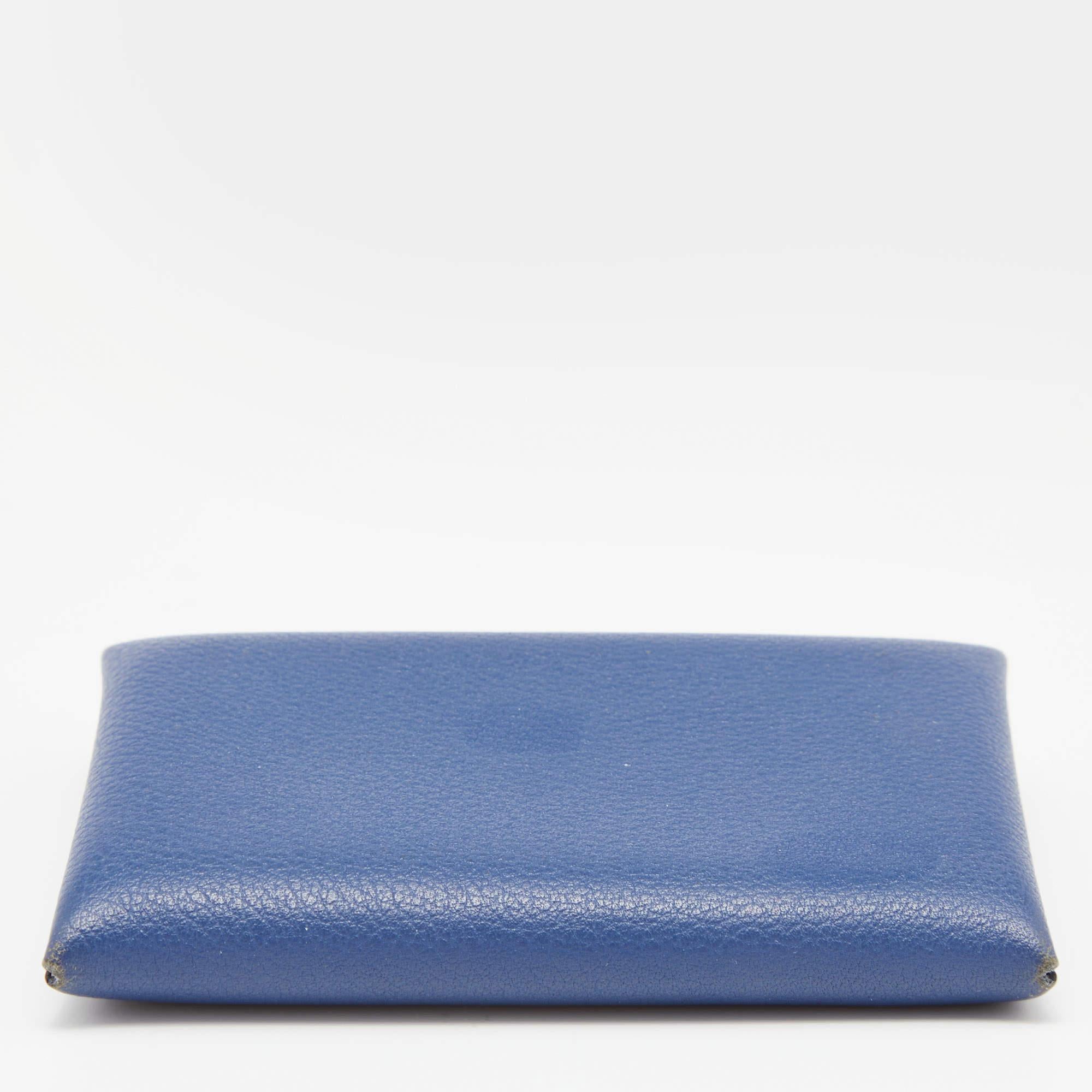 Hermes Deep Bleu Chevre Mysore Leather Calvi Card Holder In Good Condition In Dubai, Al Qouz 2