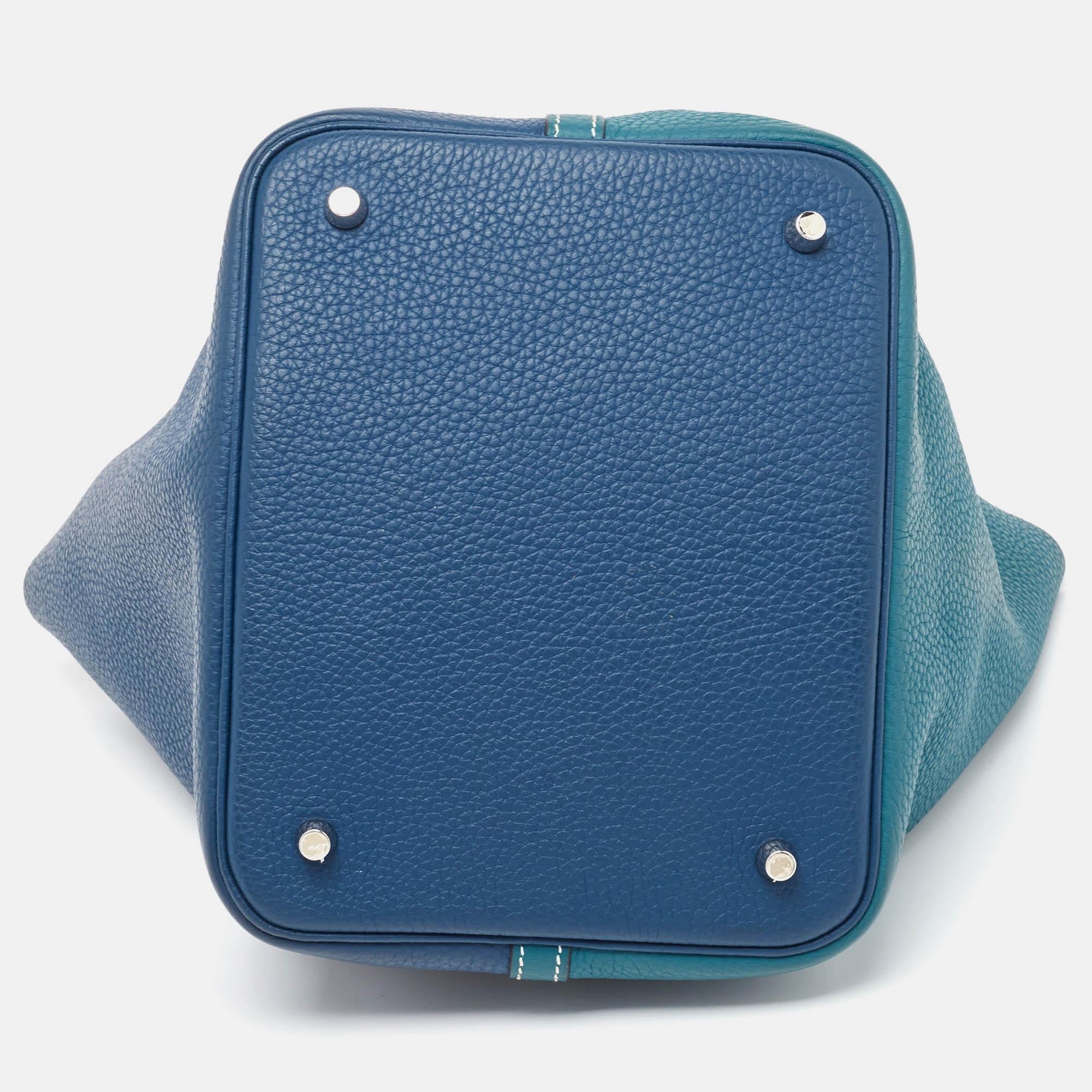 Hermès Deep Bleu/Vert Bosphore Taurillon Clemence Leather Picotin Lock 22 Bag For Sale 1