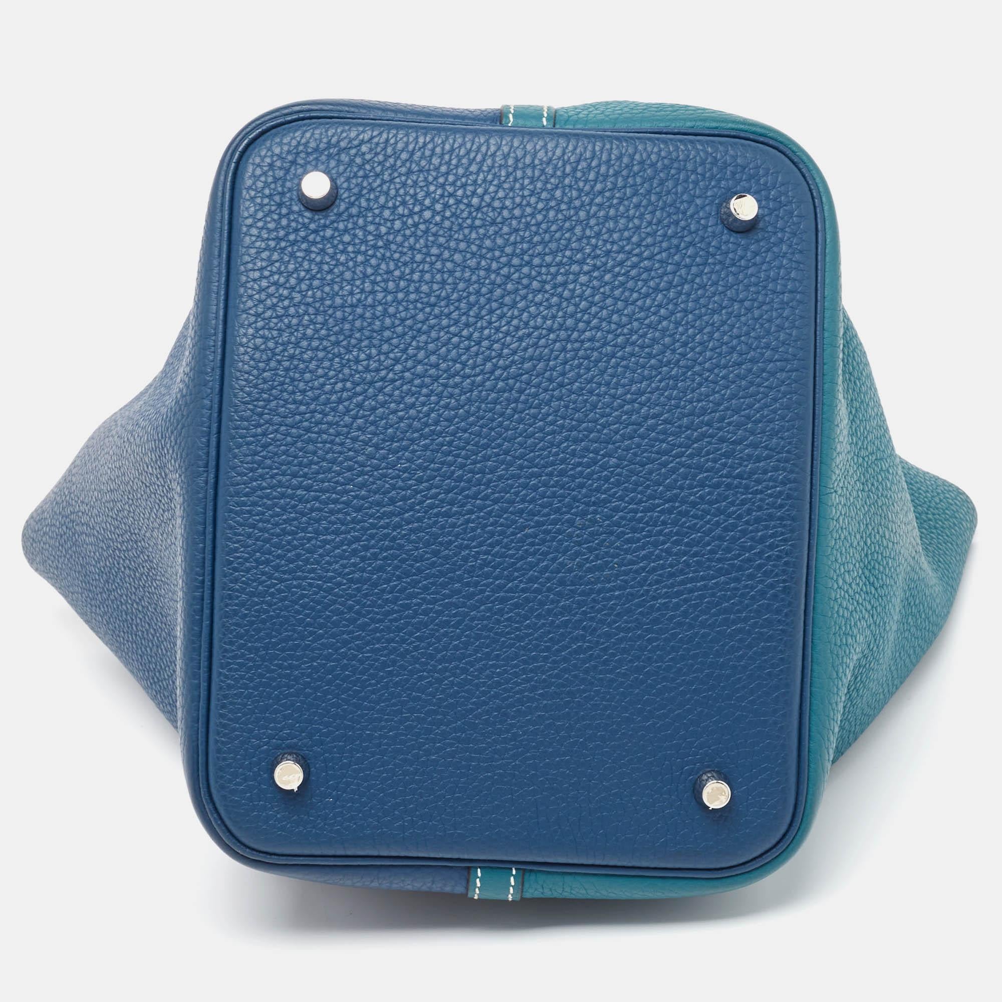 Women's Hermès Deep Bleu/Vert Bosphore Taurillon Clemence Leather Picotin Lock 22 Bag