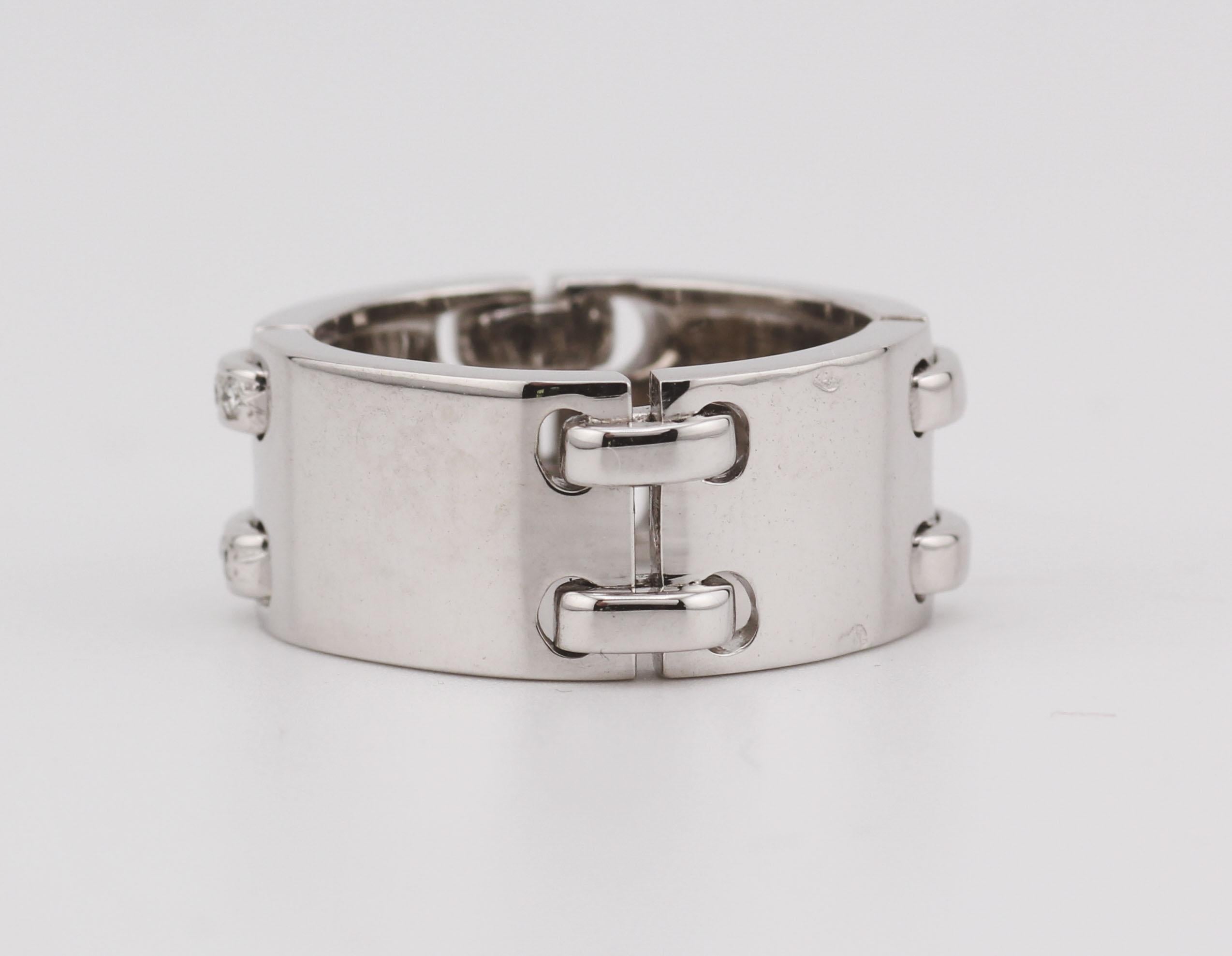 Anello Hermes con diamante in oro bianco 18k Misura 6 52 In condizioni buone in vendita a Simpsonville, SC