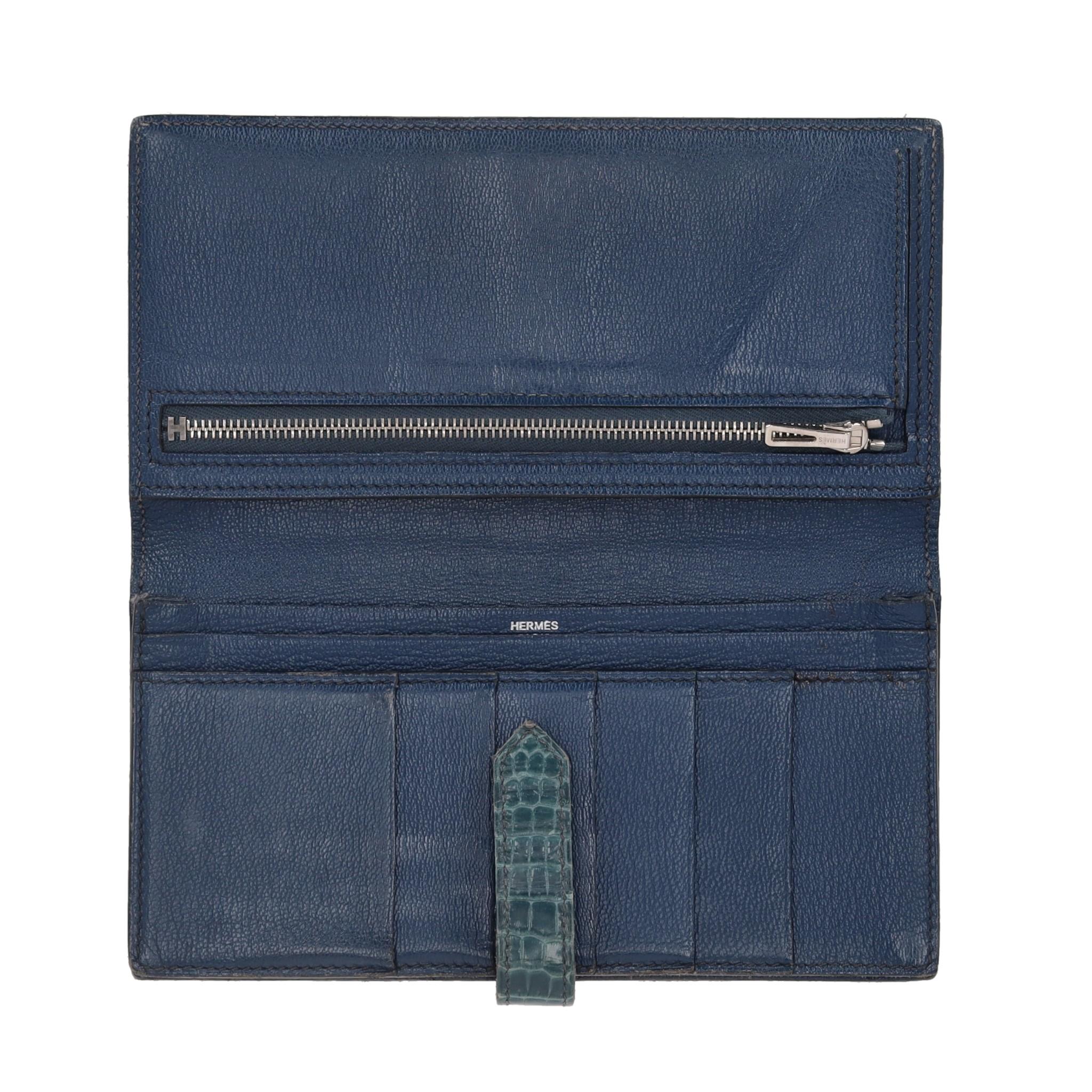 Hermes Diamond & 18k White Gold Shiny Crocodile Skin Bearn Wallet In Good Condition For Sale In London, GB