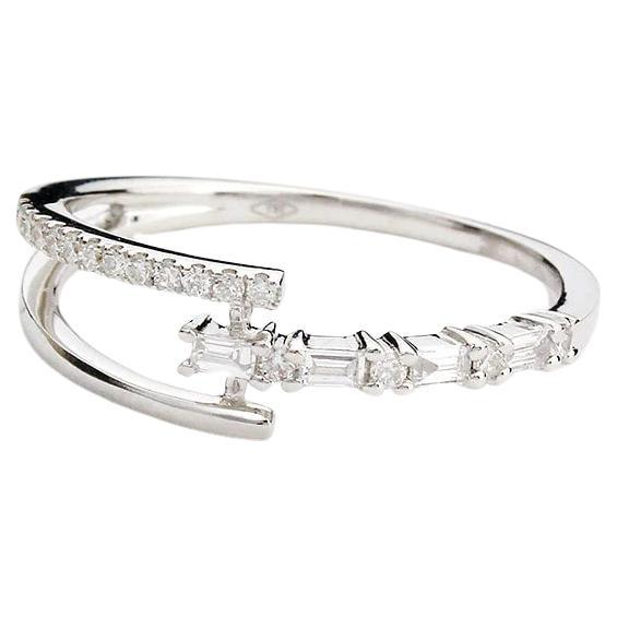 For Sale:  Hermes Diamond Baguette-R Twin Split Ring