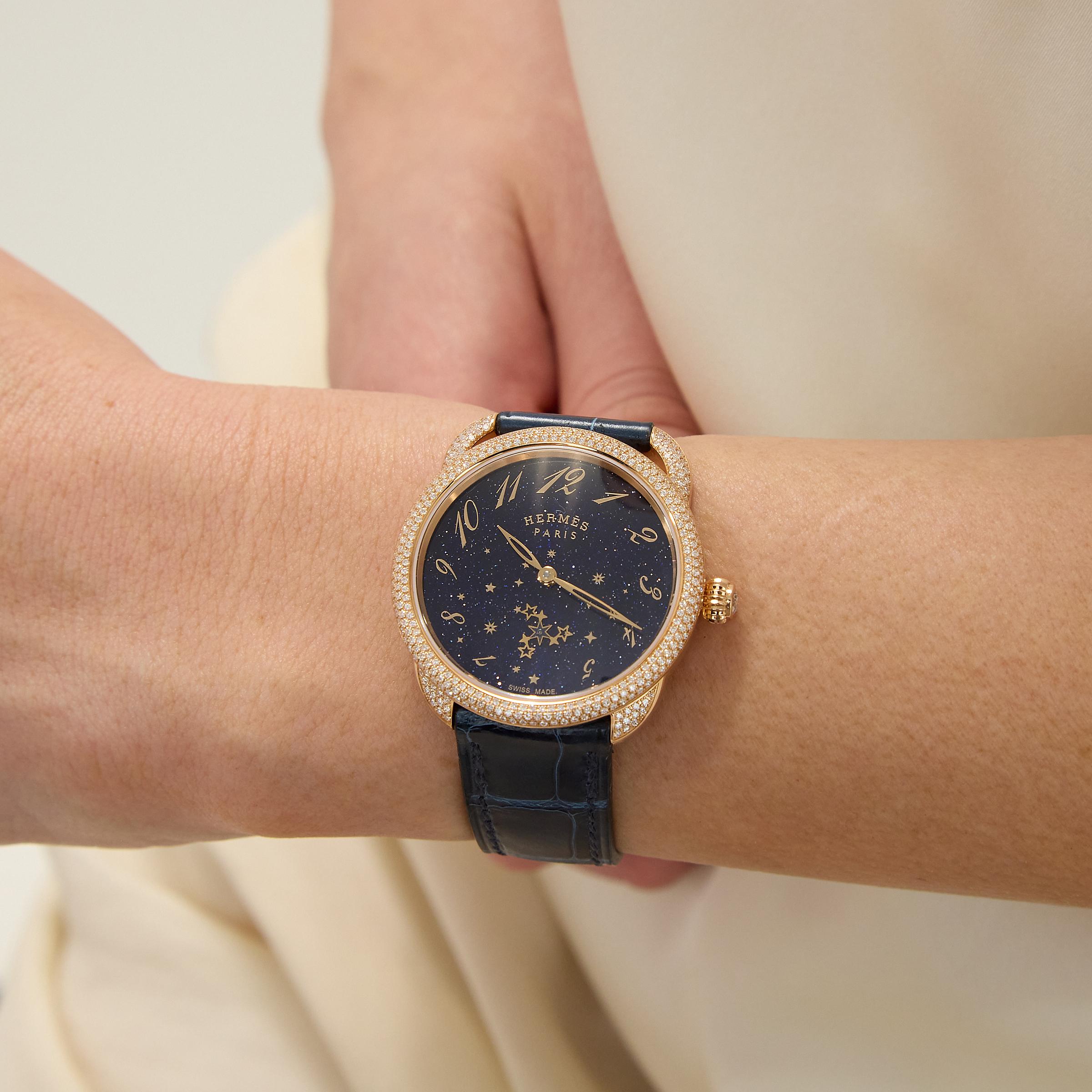 Brand New / Unworn Hermes Etoilee Automatic Watch from Hermes Arceau Exceptional Timepieces collection featuring: Aventurine dial with rose gold rotating stars; 34MM diameter 18K rose gold case set with 1 carat of highest grade pavé diamonds (E to F